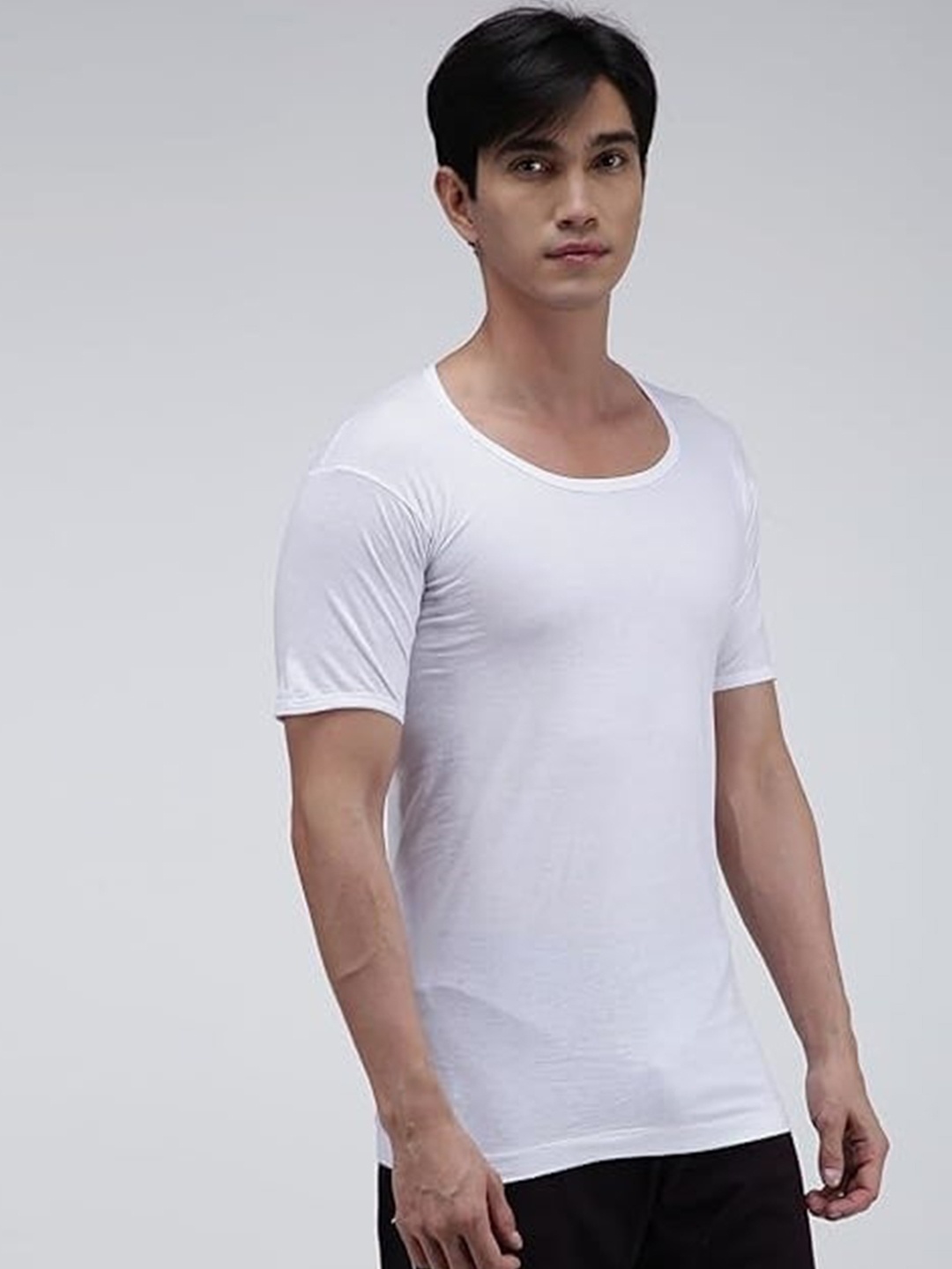 

INDIAN THREADS Pack Of 4 Pure Cotton Undershirt Vests, White
