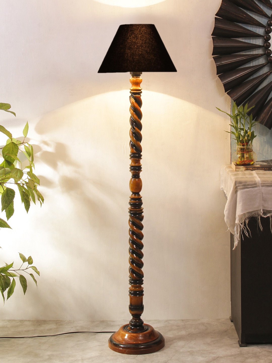 

Devansh Black & Brown Closed Snake Wood Floor Lamp With Shade With Cotton Shade