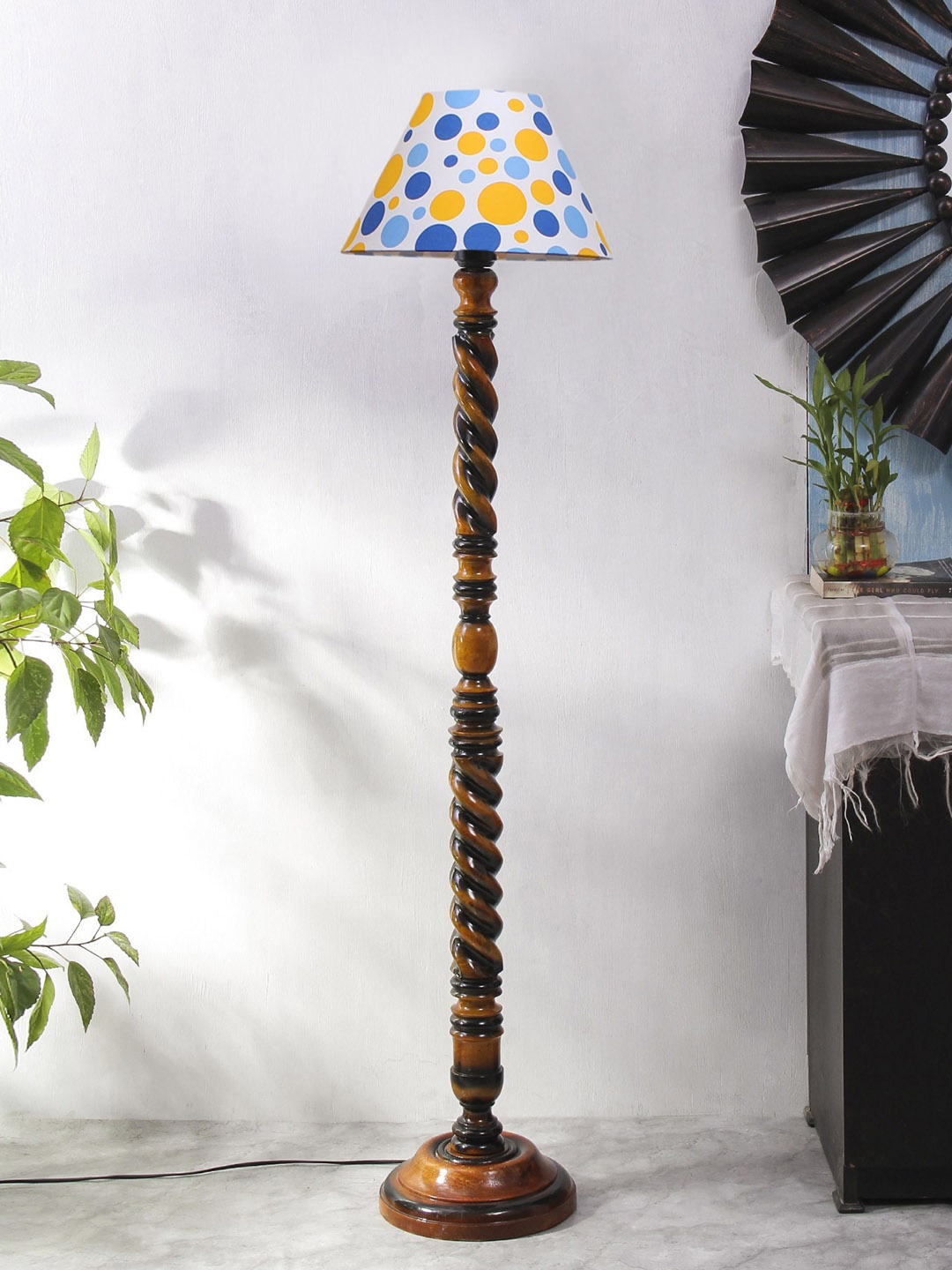 

Devansh Blue & Brown Closed Snake Printed Wooden Conical Floor Lamp With Cotton Shade