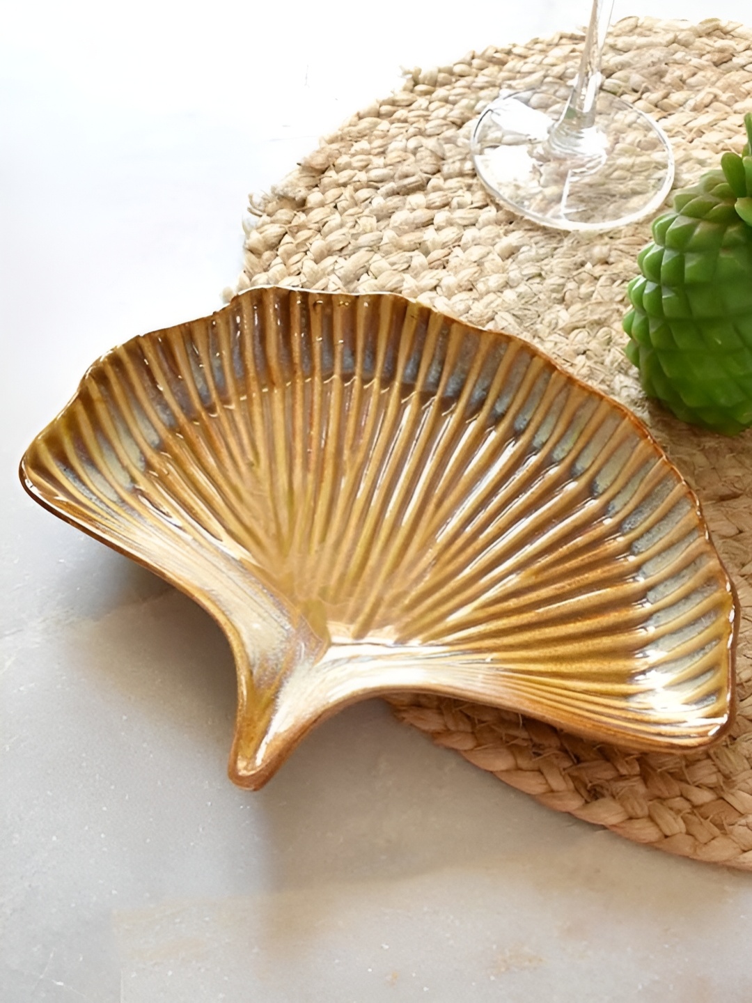 

Frizka Cream & Brown Textured Ceramic Glossy Leaf Platter