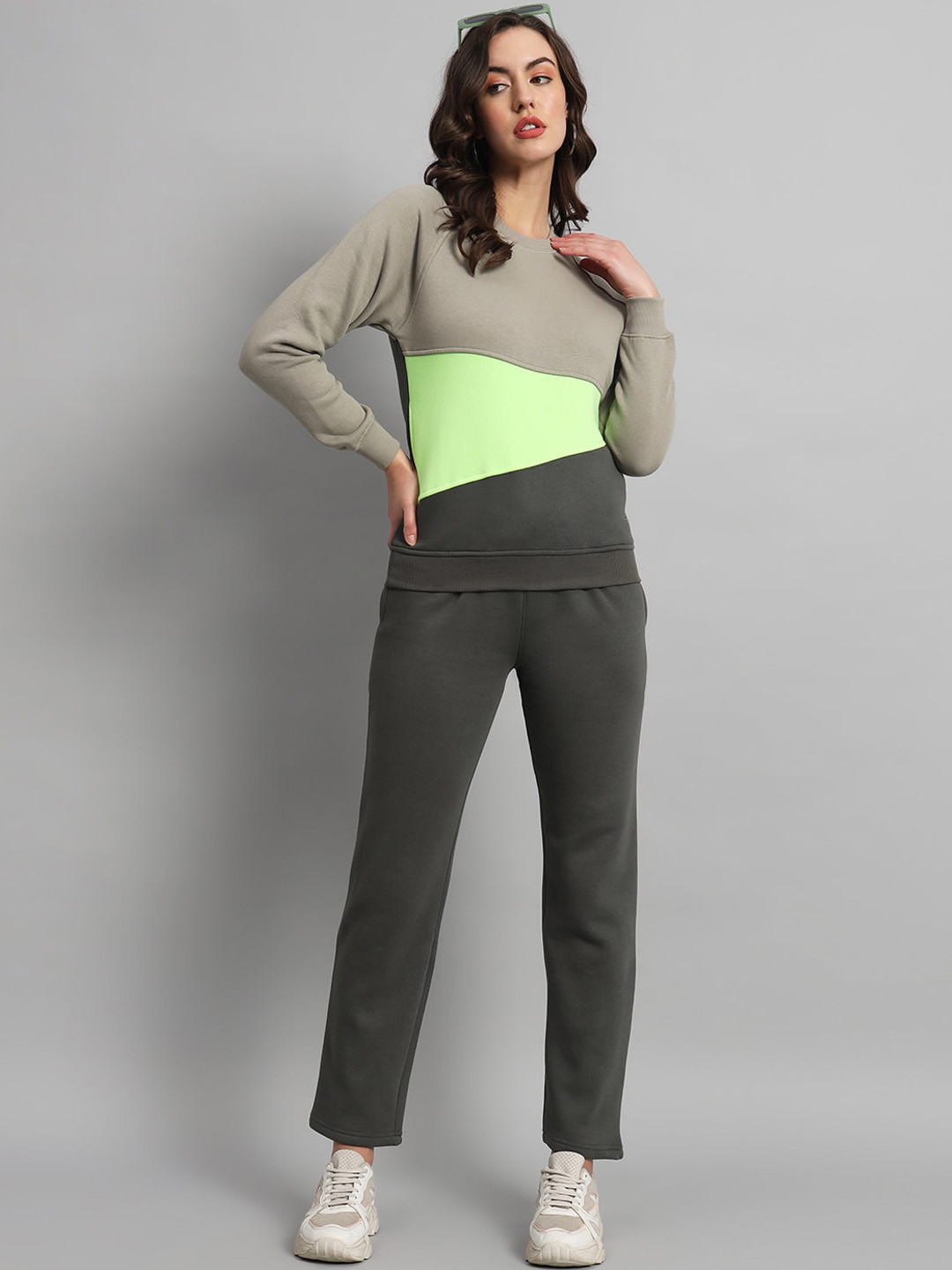 

ANTI CULTURE Women Colourblocked Fleece Tracksuits, Green