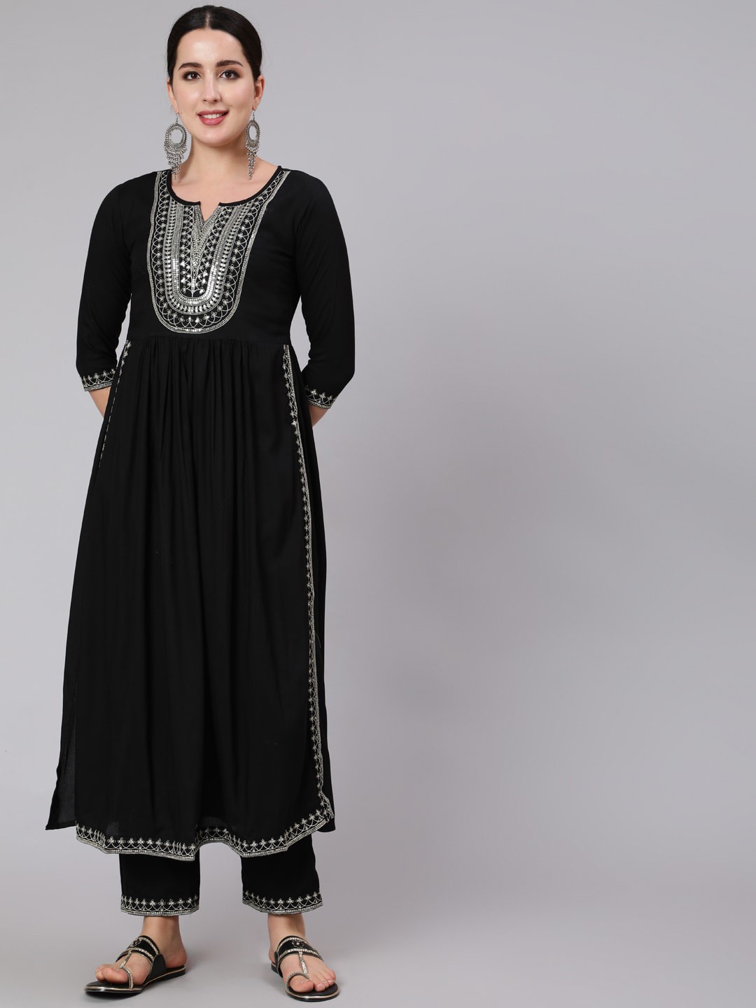 

AADAT Ethnic Motifs Yoke Design Pleated Sequinned Kurta With Trousers, Black
