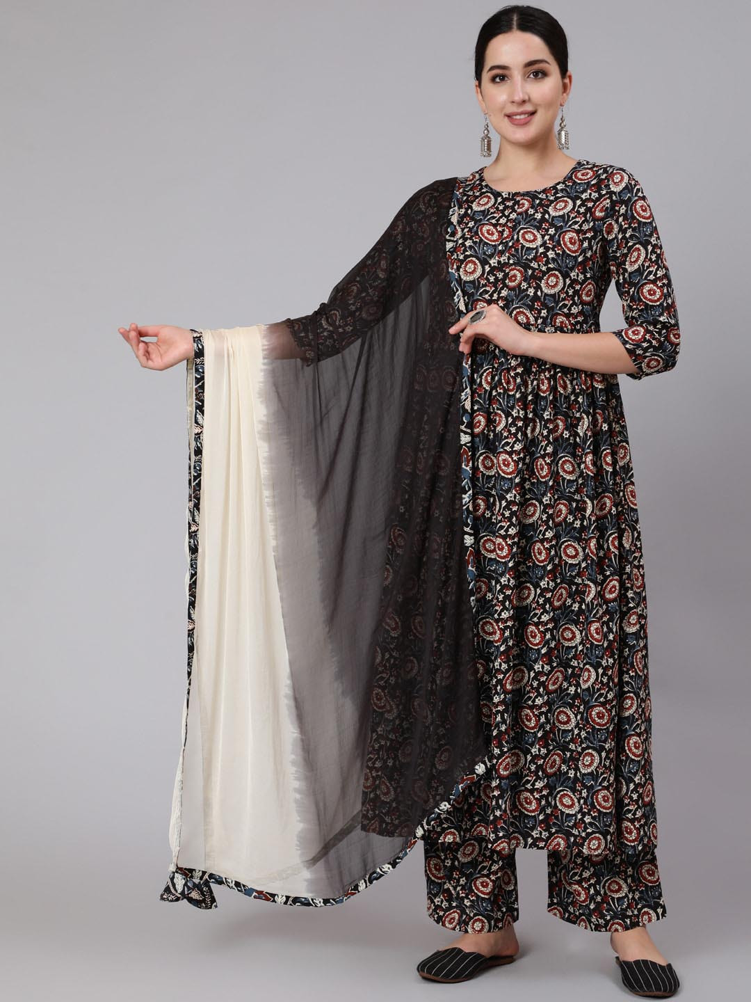 

AADAT Ethnic Motifs Printed Pleated Kurta With Palazzos & Dupatta, Black