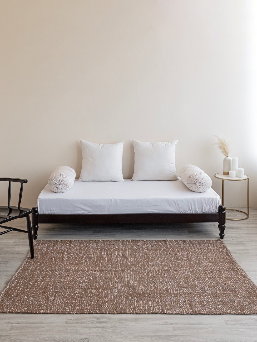 

HOMEMONDE Bohemian Tan & White Herringbone Reversible Cotton Carpet