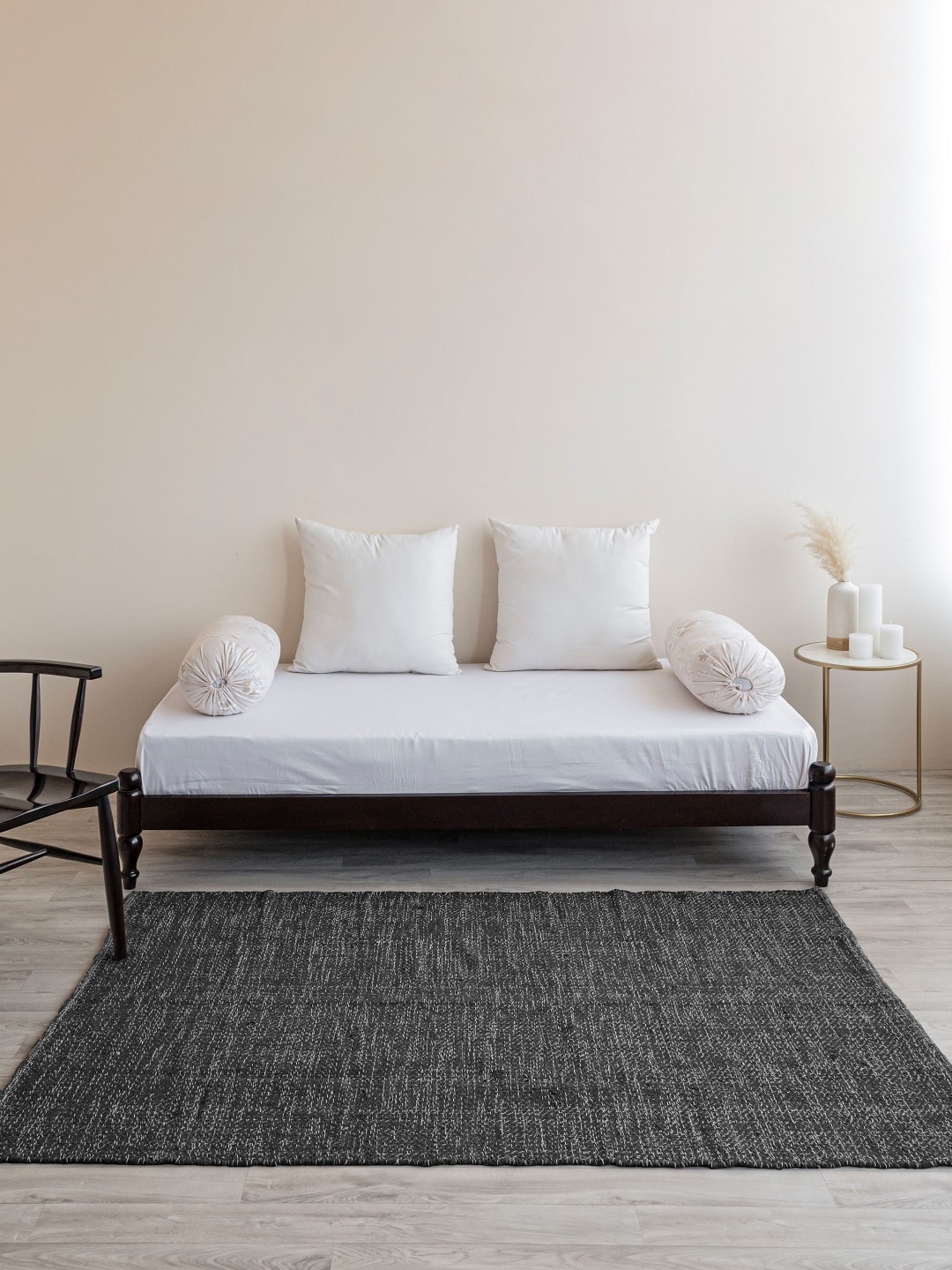 

HOMEMONDE Grey & White Bohemian Herringbone Reversible Woven Cotton Carpet