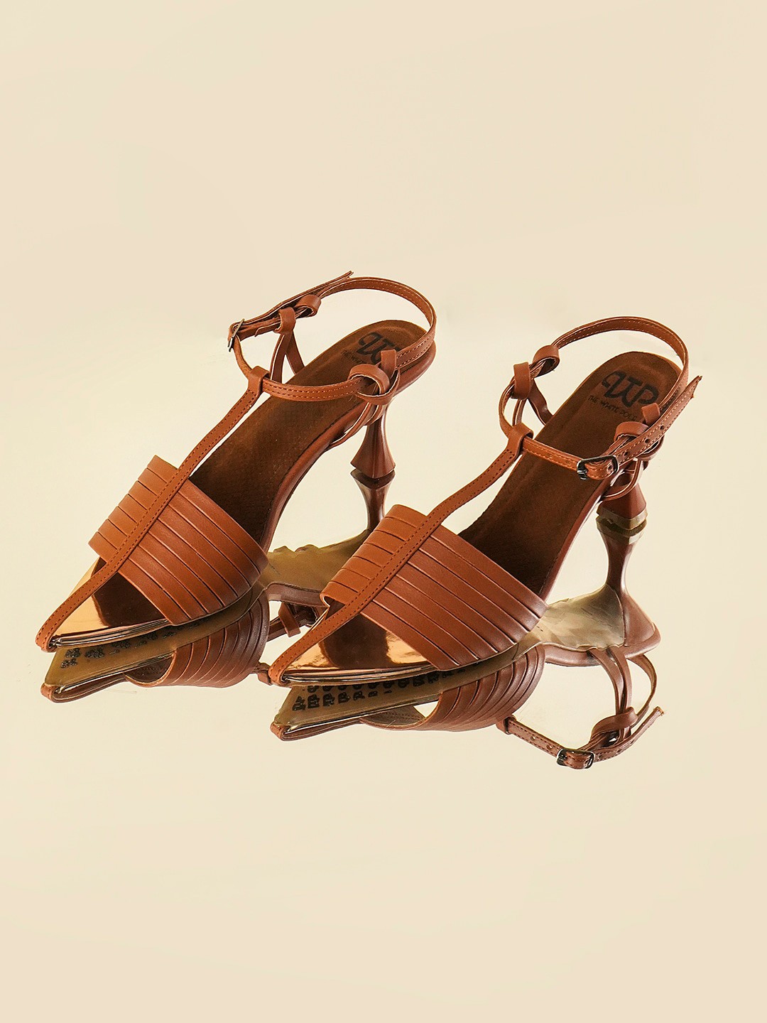 

THE WHITE POLE Pointed Toe Party Block Heels With Buckle Detail, Brown