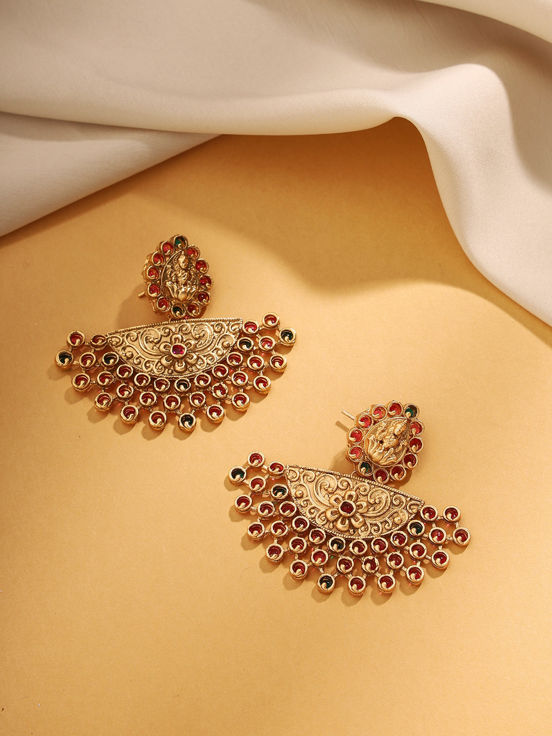 

Priyaasi Gold-Plated Stone-Studded Contemporary Chandbalis Earrings
