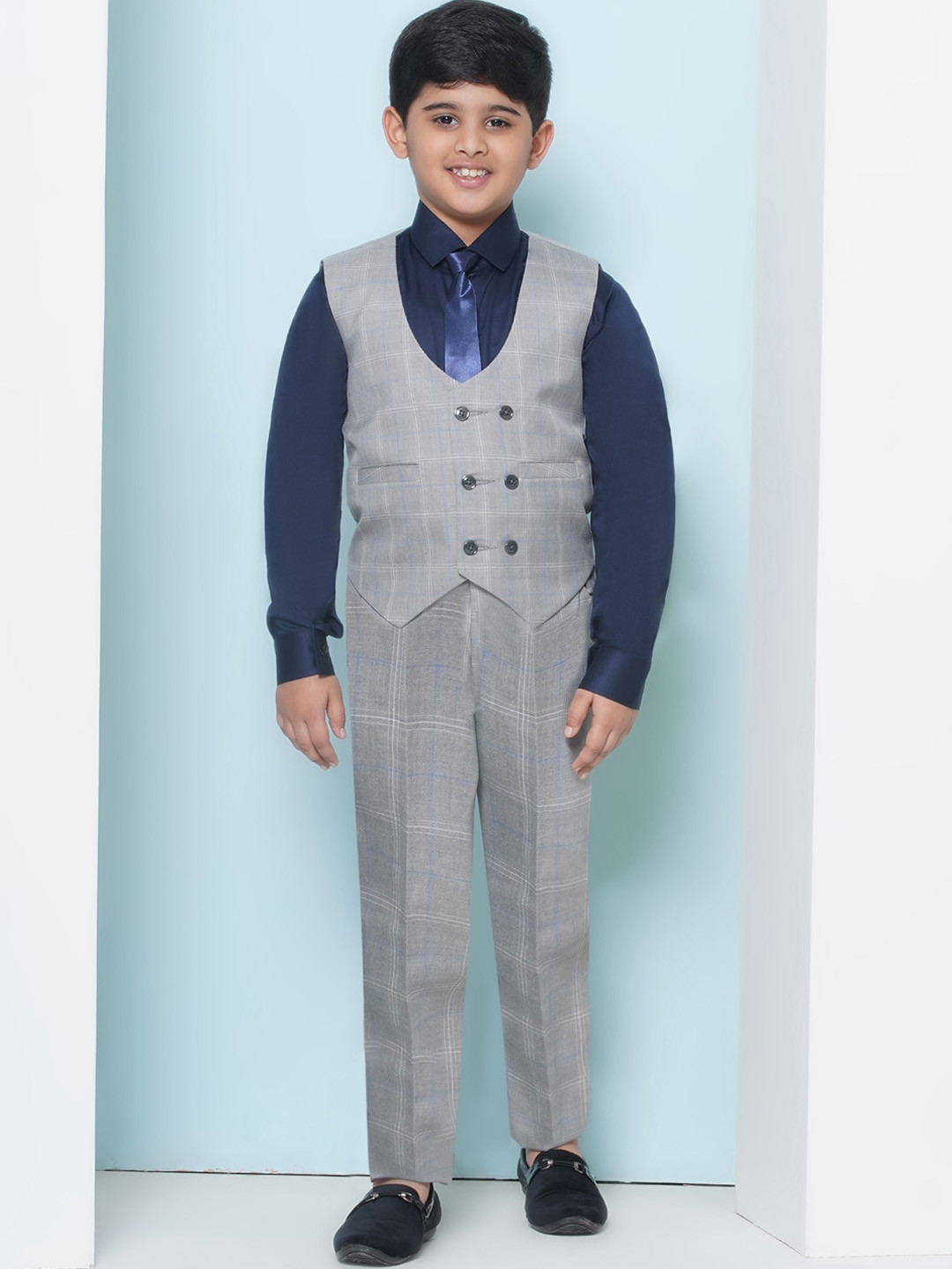 

Aj DEZInES Boys Checked Cotton Single-Breasted Five-Piece Cotton Party Suit, Grey