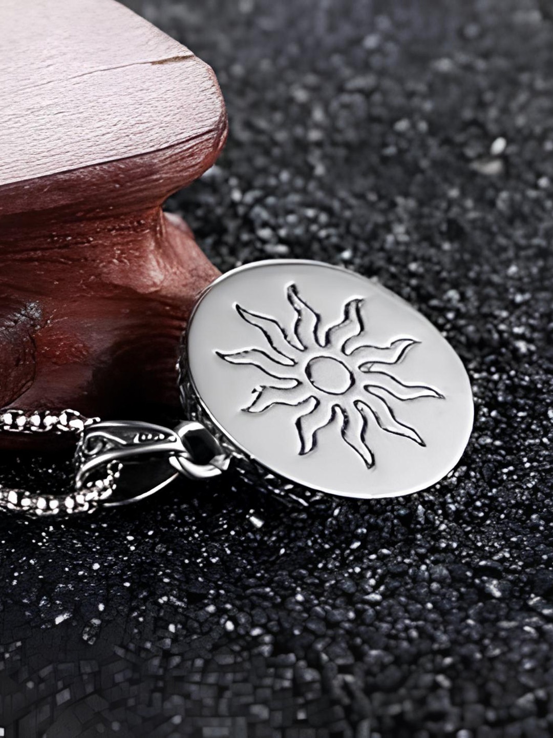 

KARISHMA KREATIONS Silver-Plated Stainless Steel Pendent & Chain