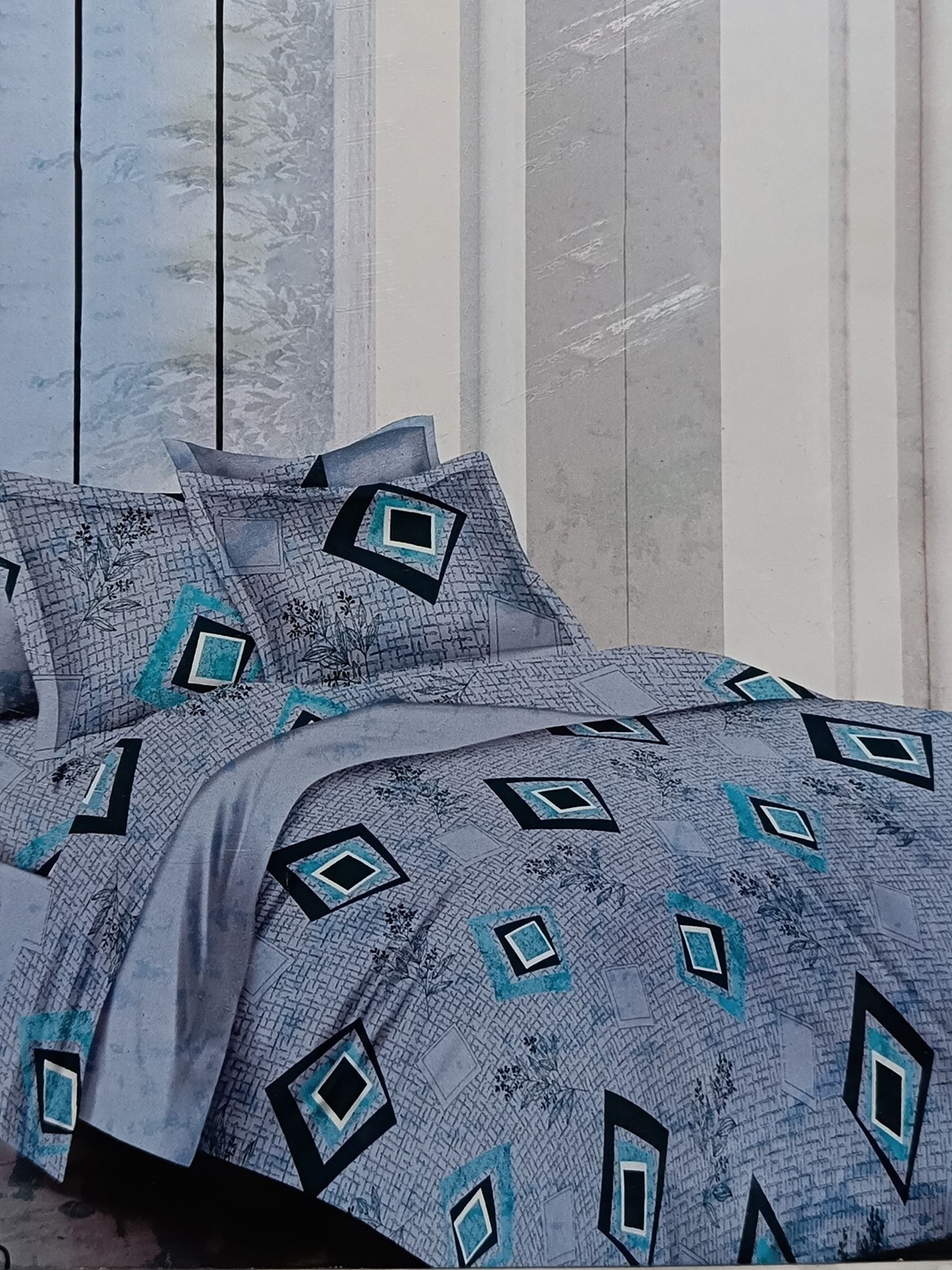 

Signature Grey & Black 4 Pieces Floral Printed Pure Cotton Bedding Set
