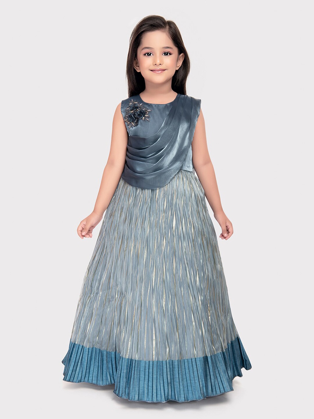 

BETTY Girls Gathered Georgette Gown, Grey