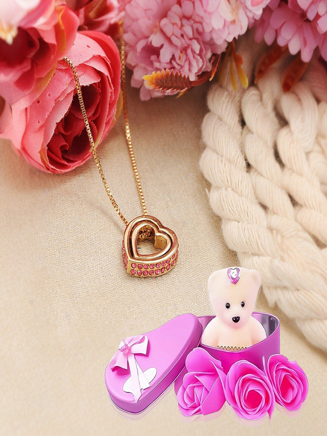 

UNIVERSITY TRENDZ Gold-Plated Heart Pendant With Chain & Teddy Home Gift Set