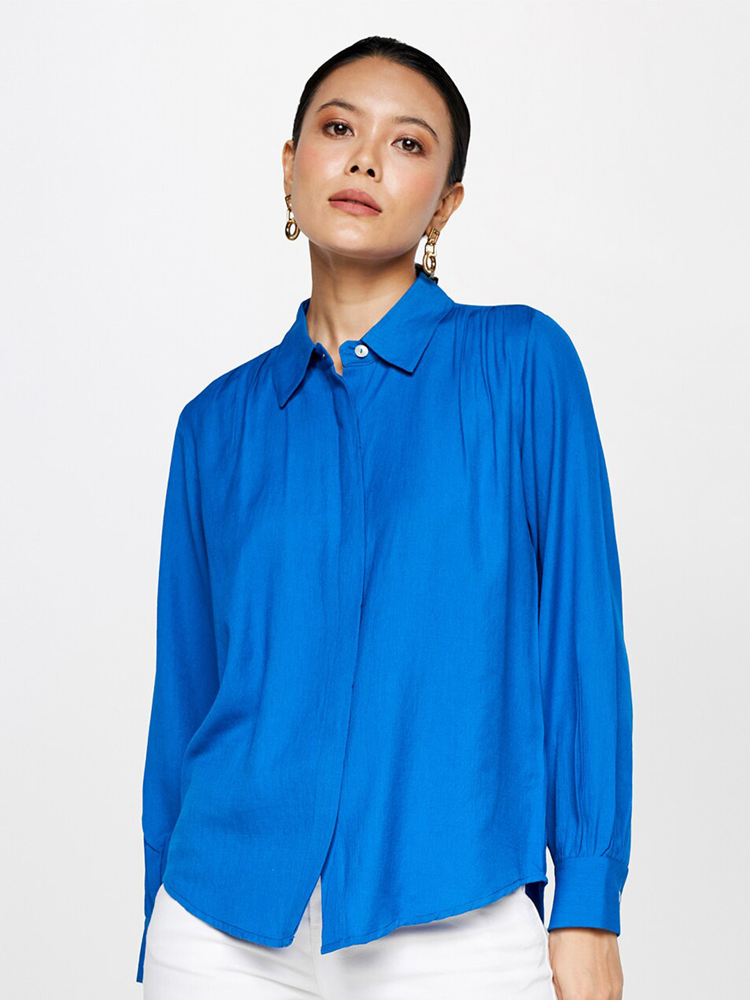 

AND Spread Collar High Low Hem Casual Shirt, Blue