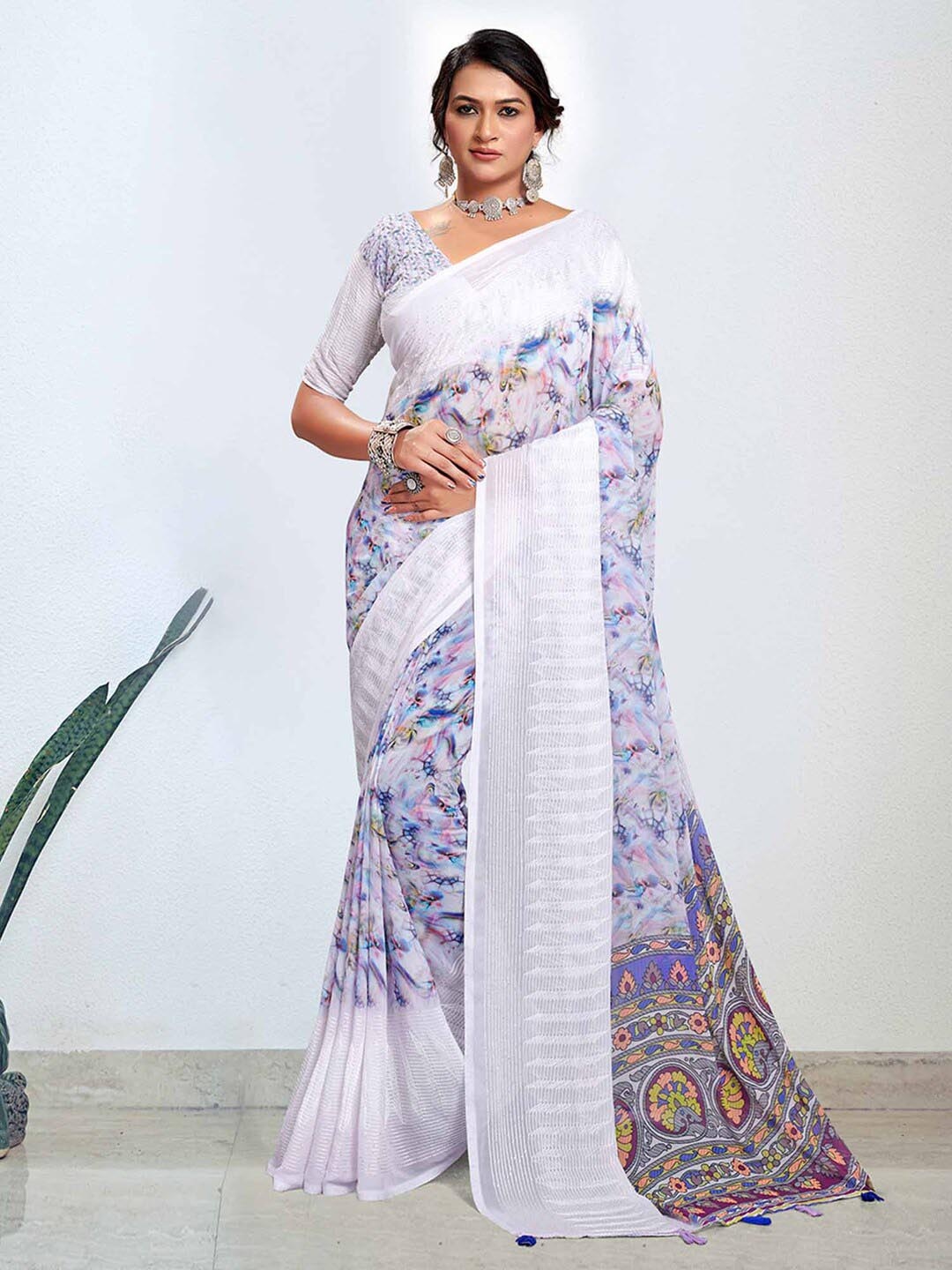 

Mitera White Floral Printed Poly Georgette Bagh Saree