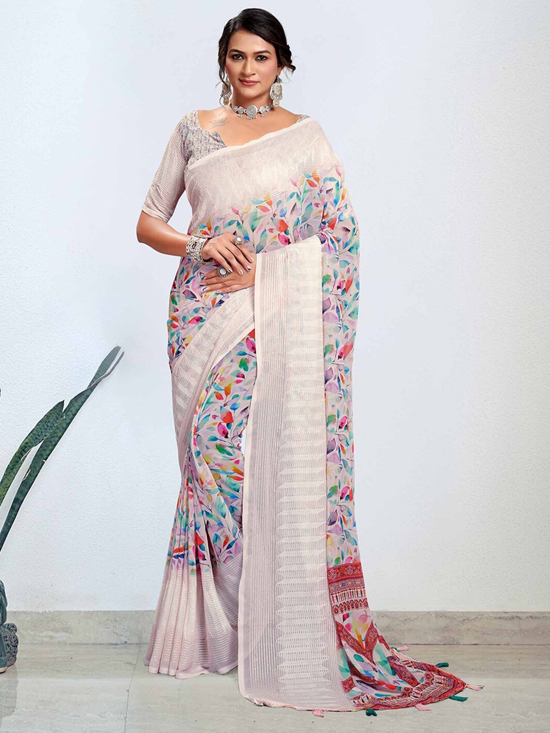 

Mitera Off White Floral Printed Pure Georgette Bagh Saree