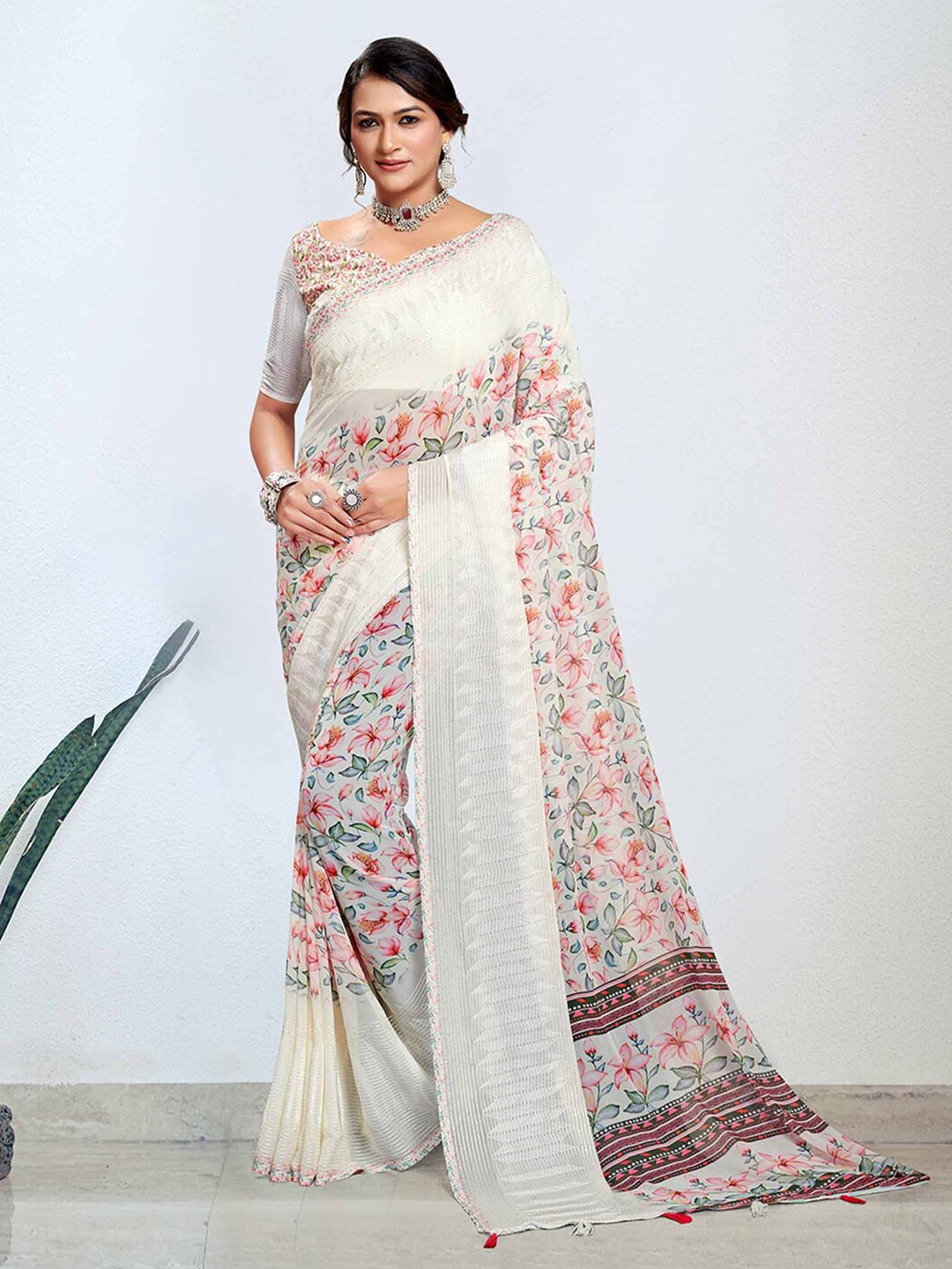 

Mitera Off White Floral Embroidered Pure Georgette Designer Bagh Saree
