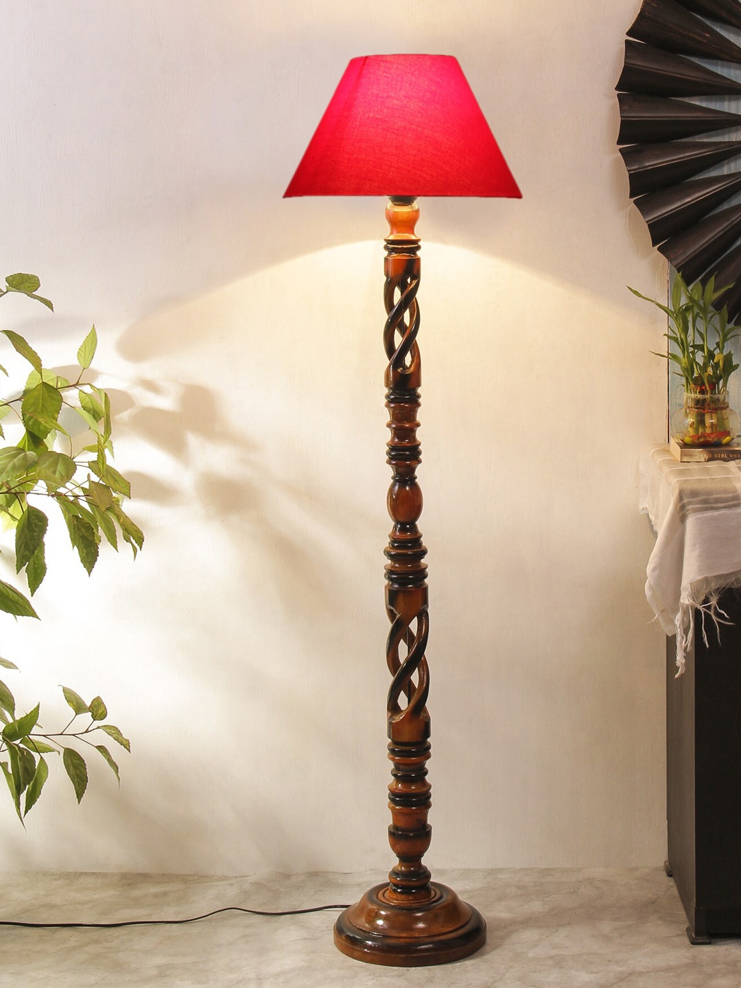 

Devansh Red & Brown Open Snake Textured Wooden Floor Lamp With Cotton Shade