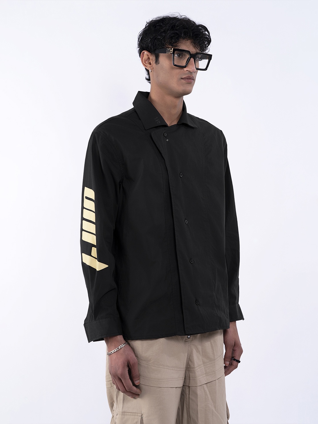 

UNRL Printed Pure Cotton Asymmetric Placket Boxy Shirt, Black