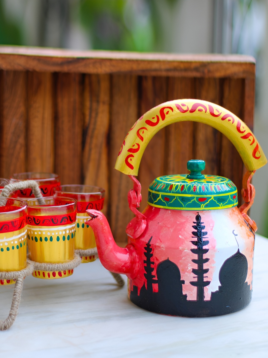 

iHandikart Red & Yellow 9 Pieces Printed Glass Glossy Kettle Set
