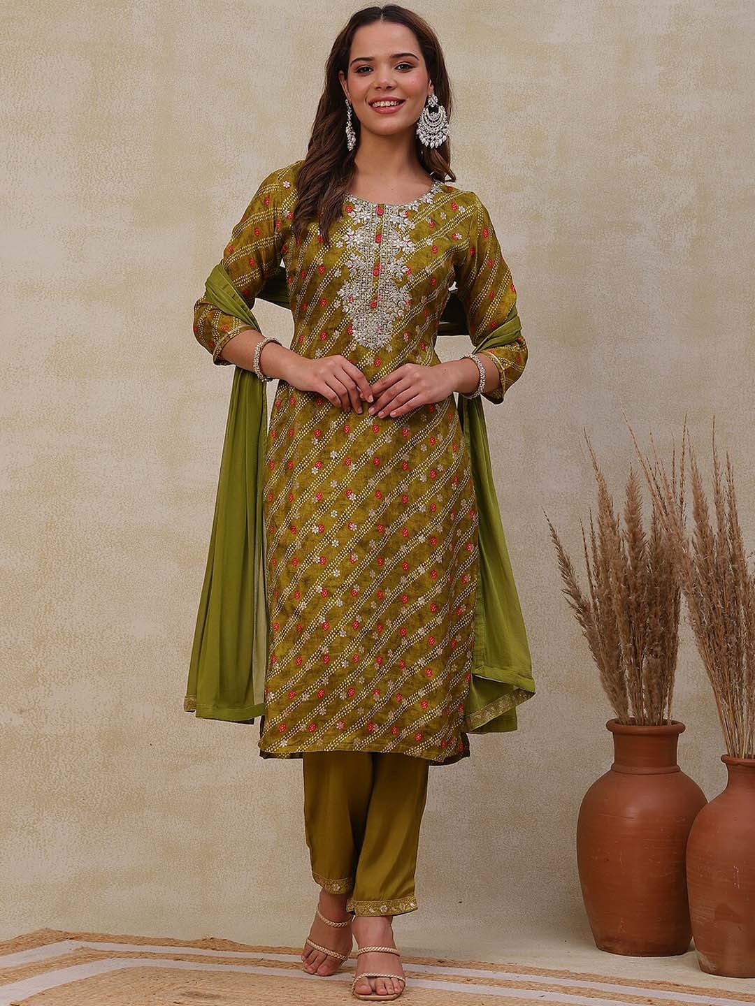 

FASHOR Olive Green Bandhani Printed Gotta Patti Jacquard Kurta with Trousers & Dupatta