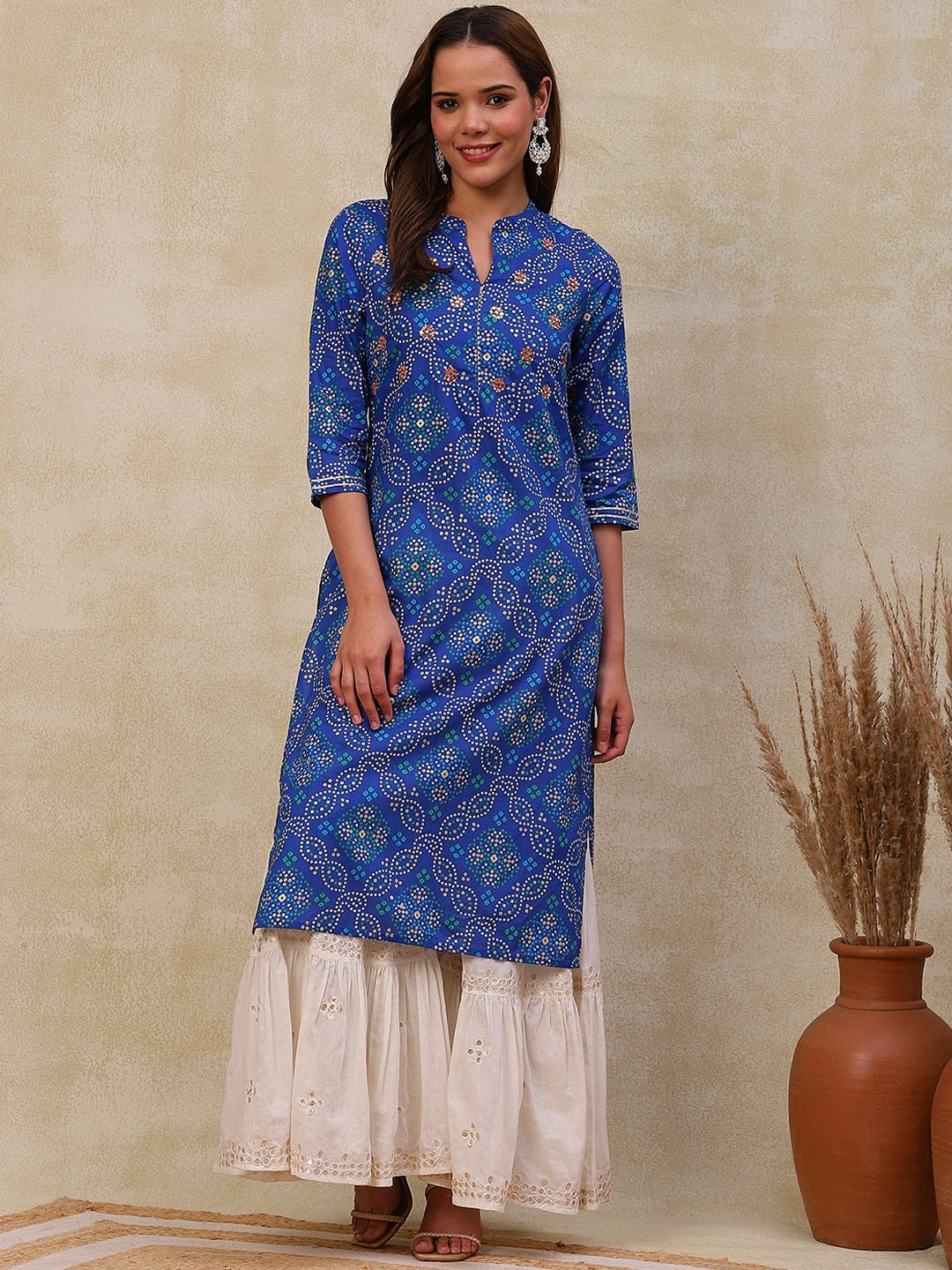 

FASHOR Bandhani Printed Gotta Patti Cotton Straight Kurta, Blue