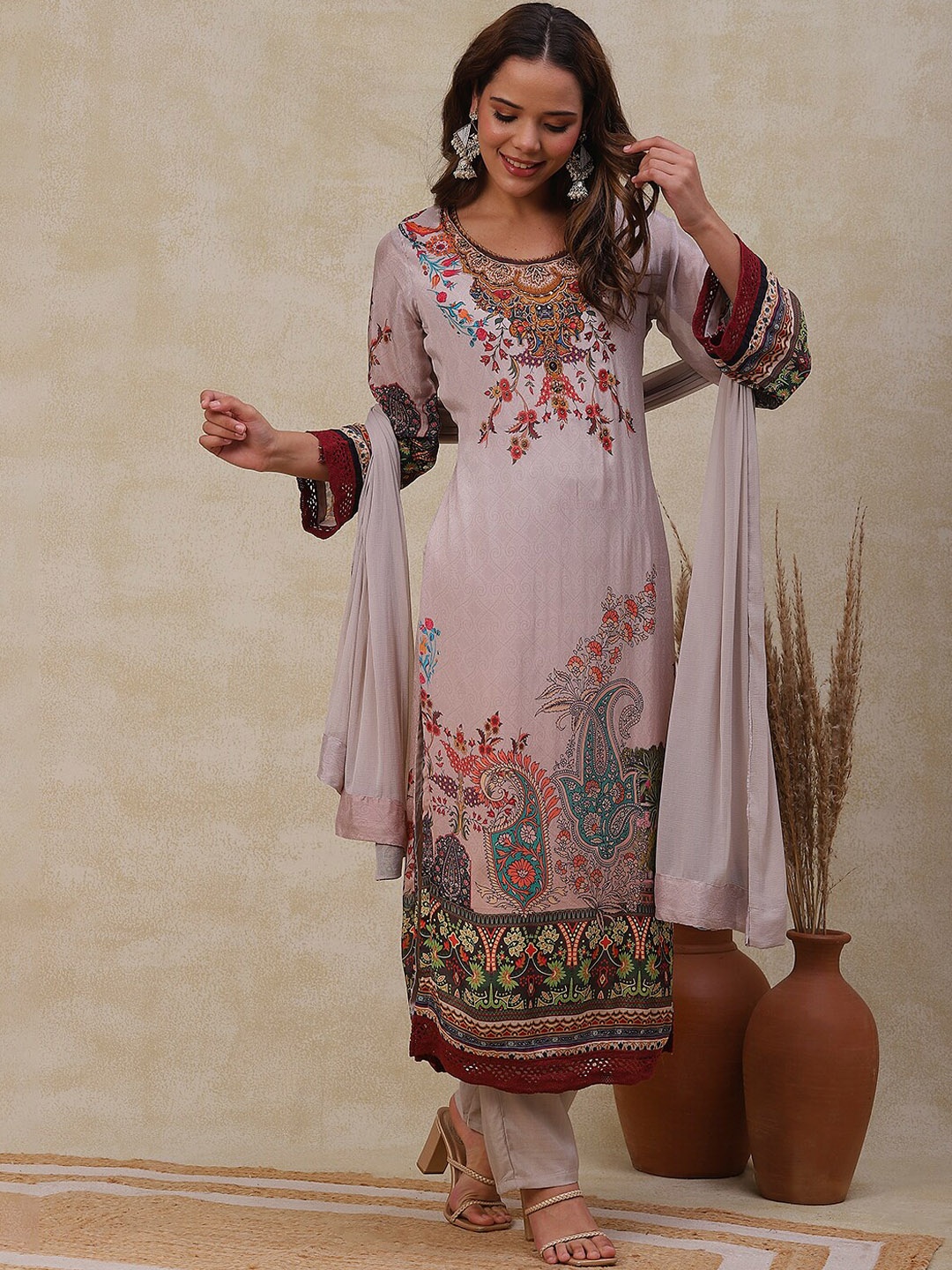 

FASHOR Floral Printed Regular Kurta With Trousers & Dupatta, Beige