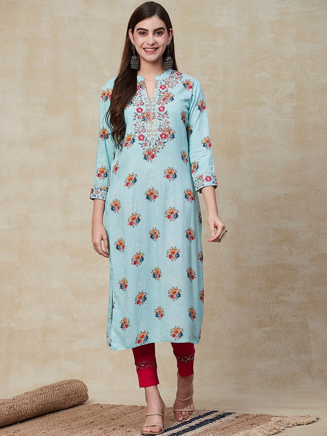 

FASHOR Floral Embroidered Straight Kurta, Blue