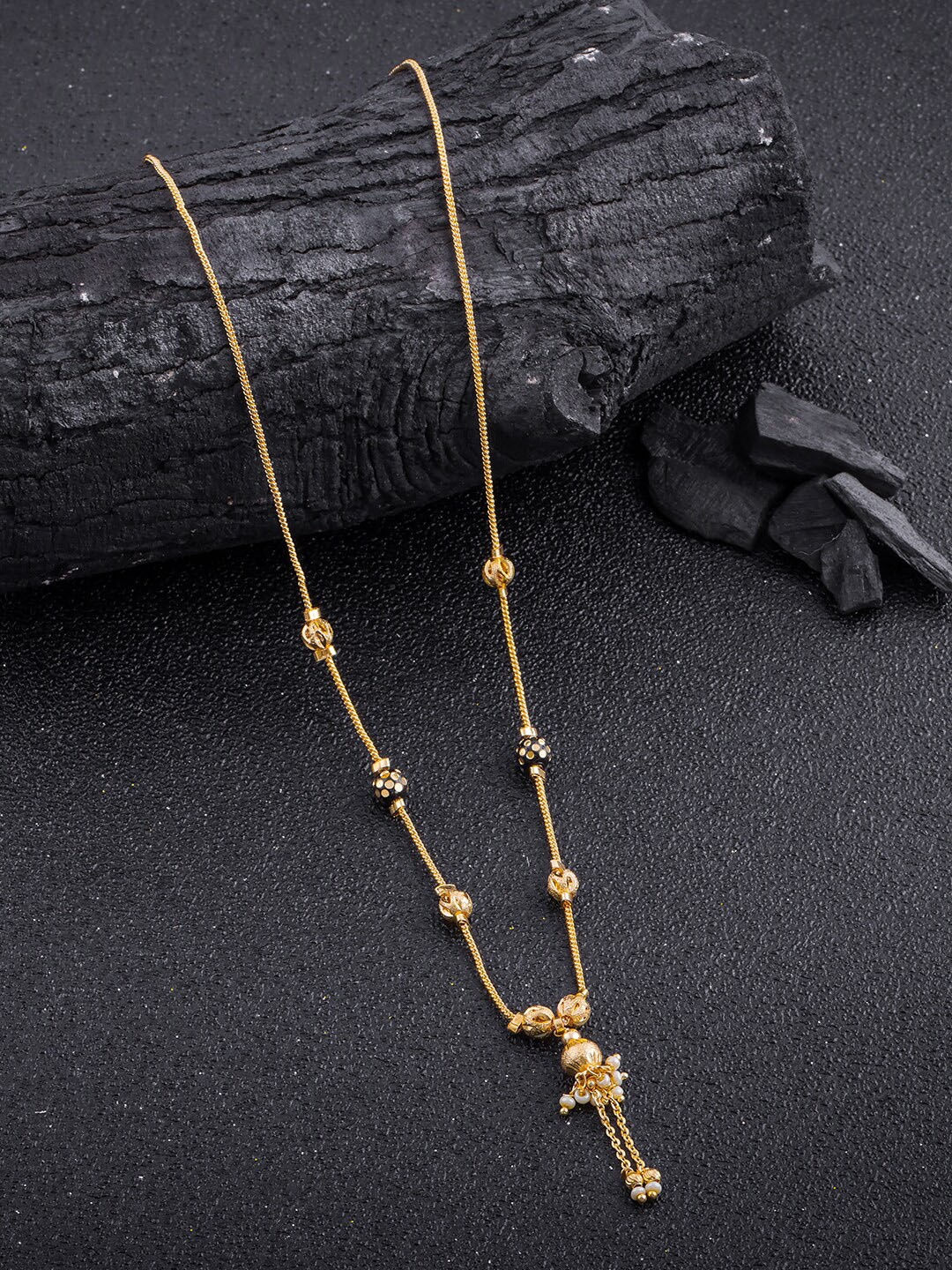 

Anouk Gold Plated Stone Studded & Pearls Beaded Floral Design Mangalsutra
