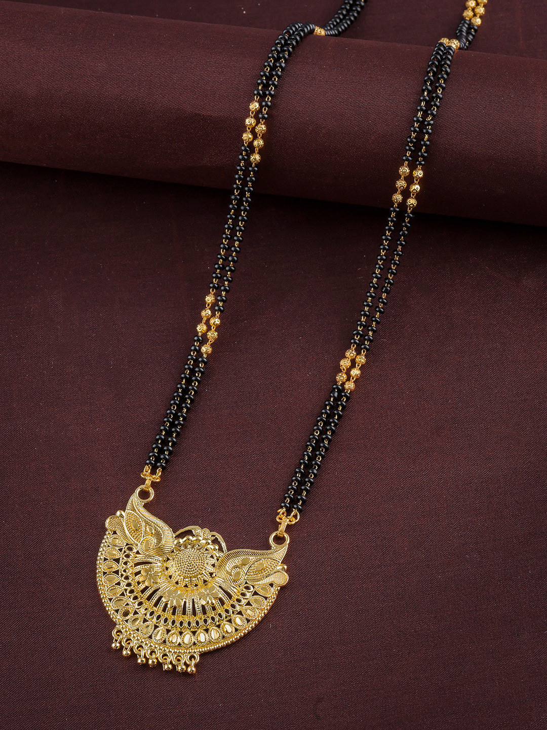 

Anouk Gold-Plated Stone-Studded & Beaded Mangalsutra