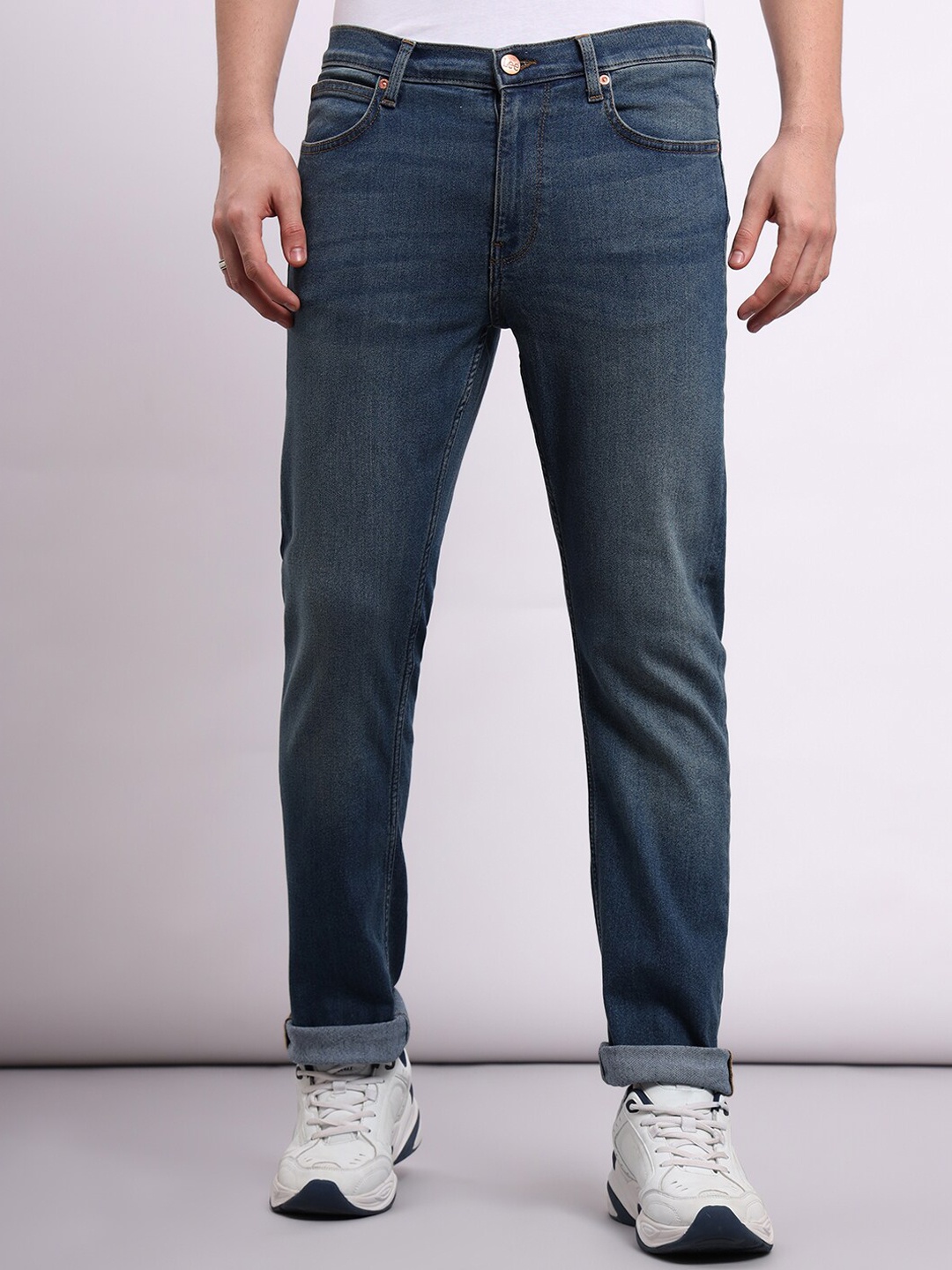 

Lee Men Rodeo Regular Fit Mid Rise Clean Look Stretchable Jeans, Blue