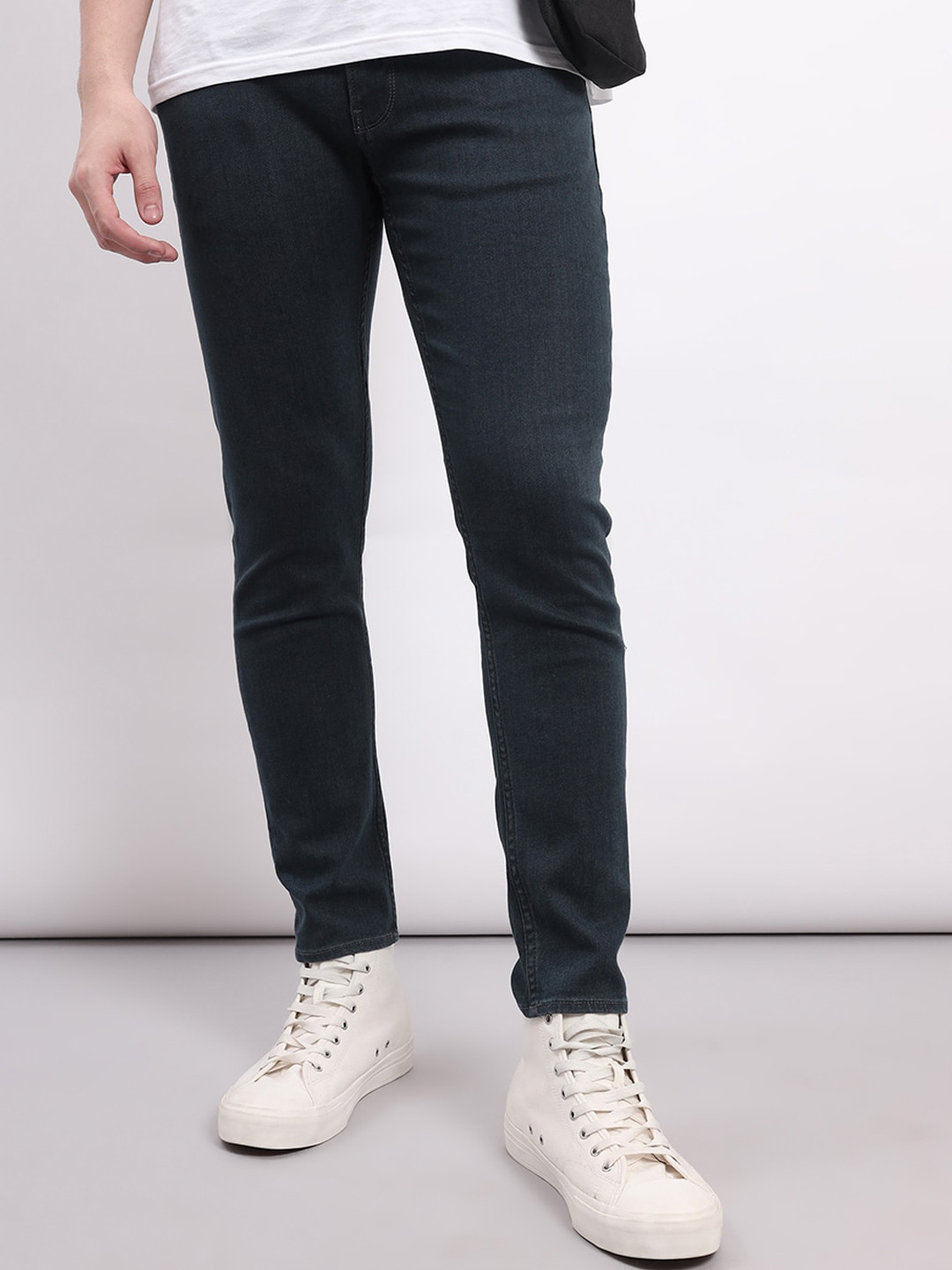 

Lee Men Clean Look Skinny Fit Low-Rise Stretchable Jeans, Grey