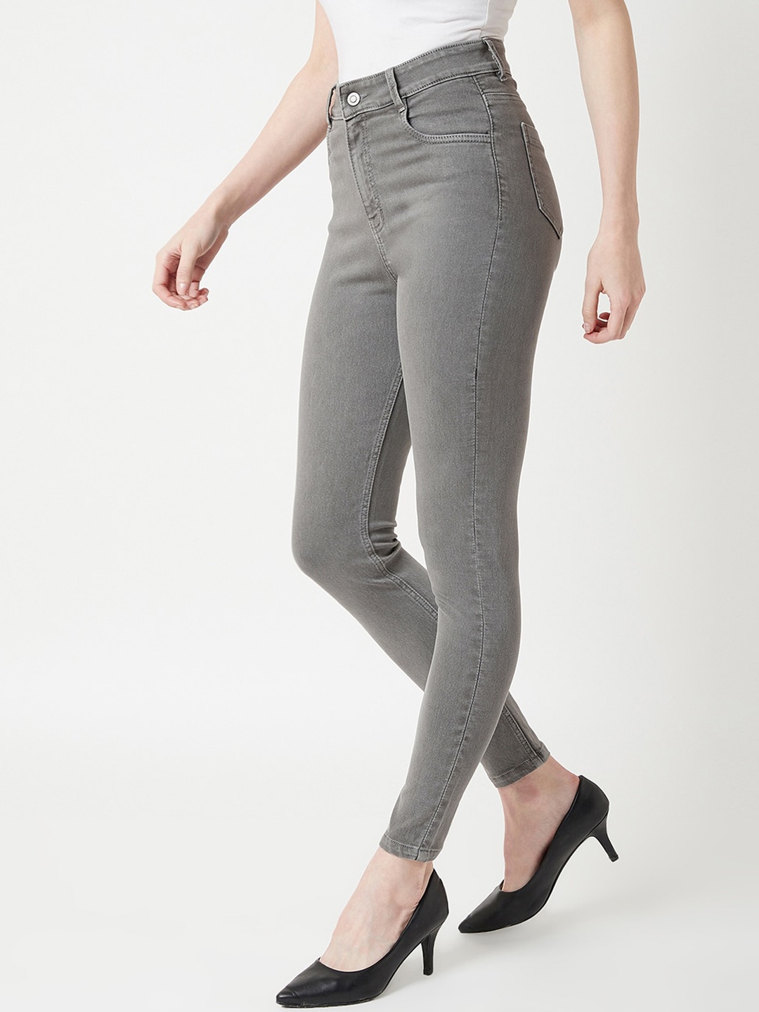 

Roadster Women Grey Skinny Fit High-Rise Light Fade Stretchable Jeans