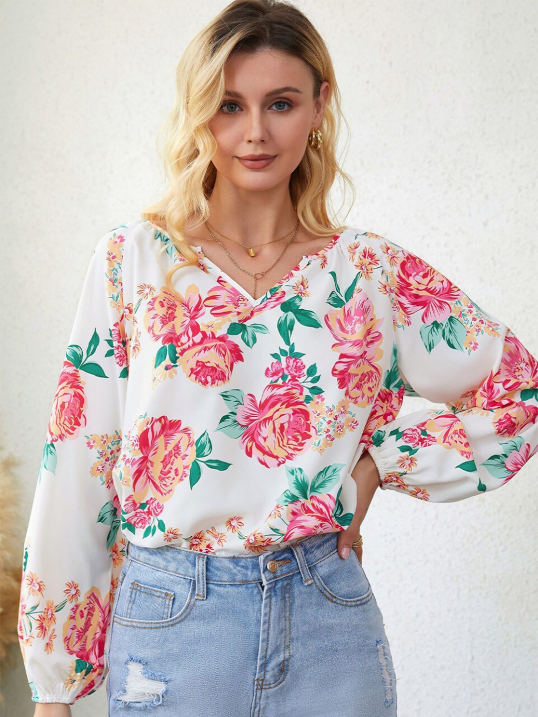

StyleCast White Floral Print Cuffed Sleeves Top