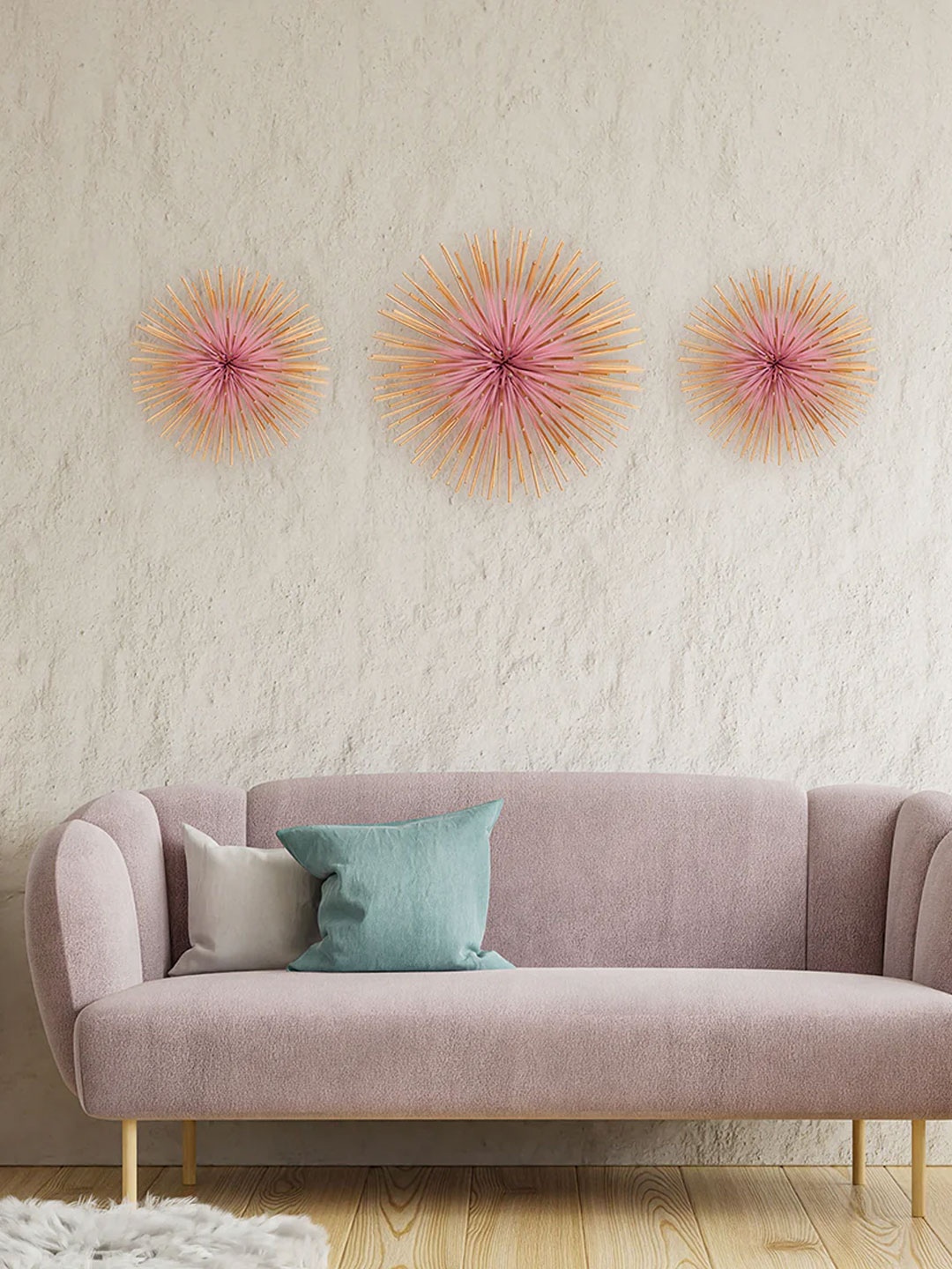 

DecorTwist 3 Pieces Pink Metal Wall Hanging
