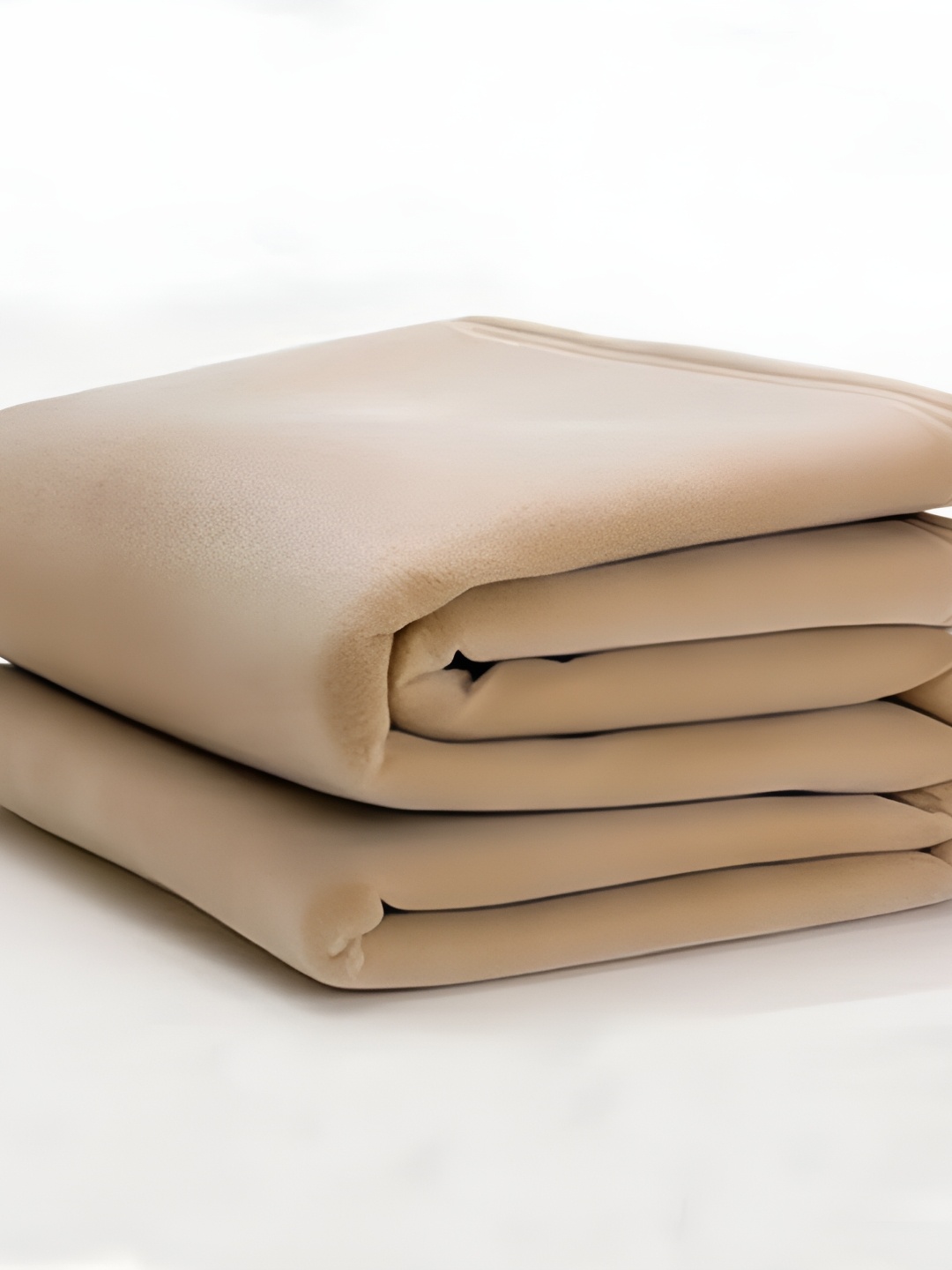 

Supreme Home Collective Beige Solid Fleece Mild Winter 200 GSM Single Blanket