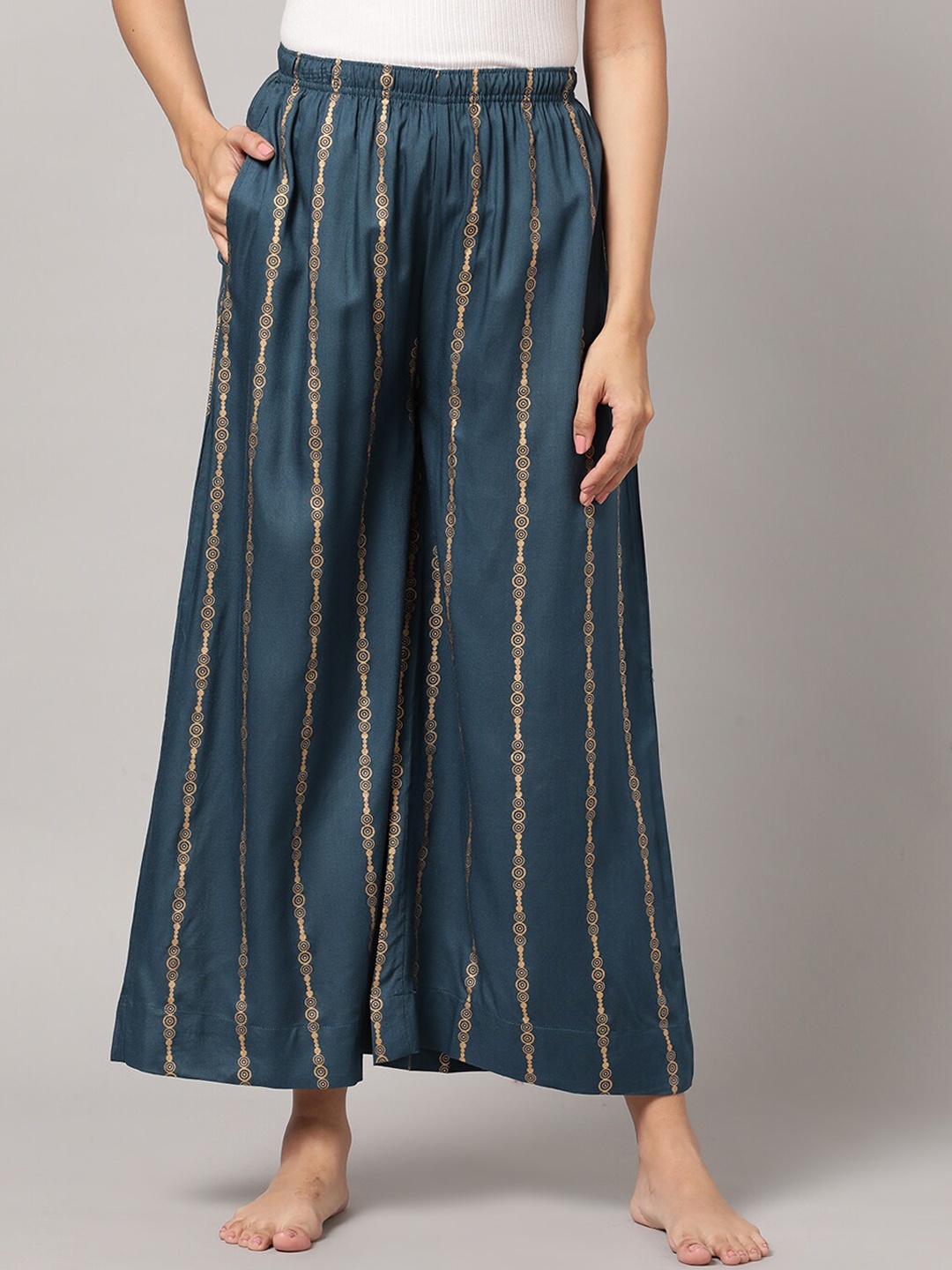 

Kryptic Women Striped Mid Rise Lounge Pants, Teal