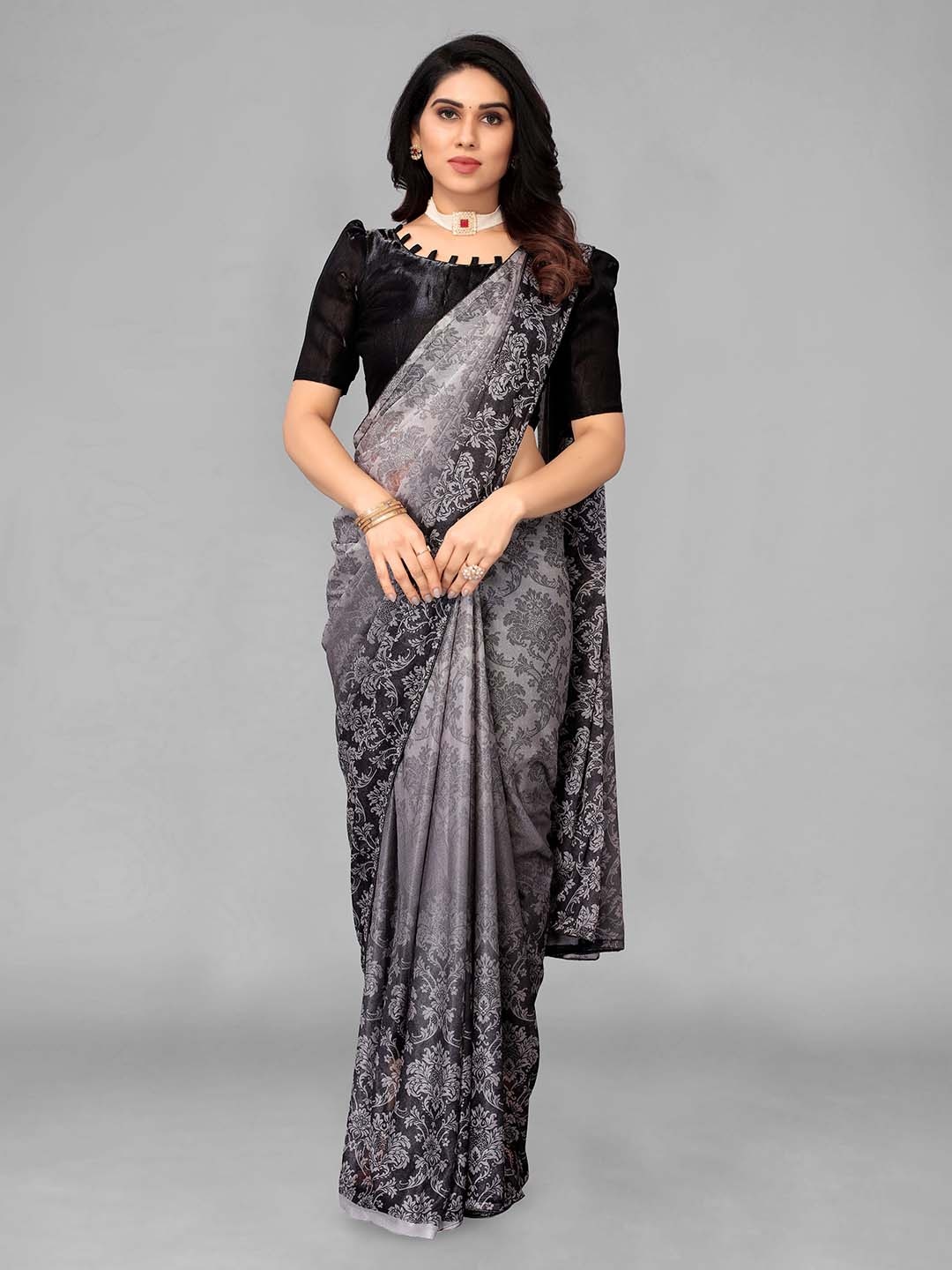 

ISHA TRADE Floral Printed Saree, Black