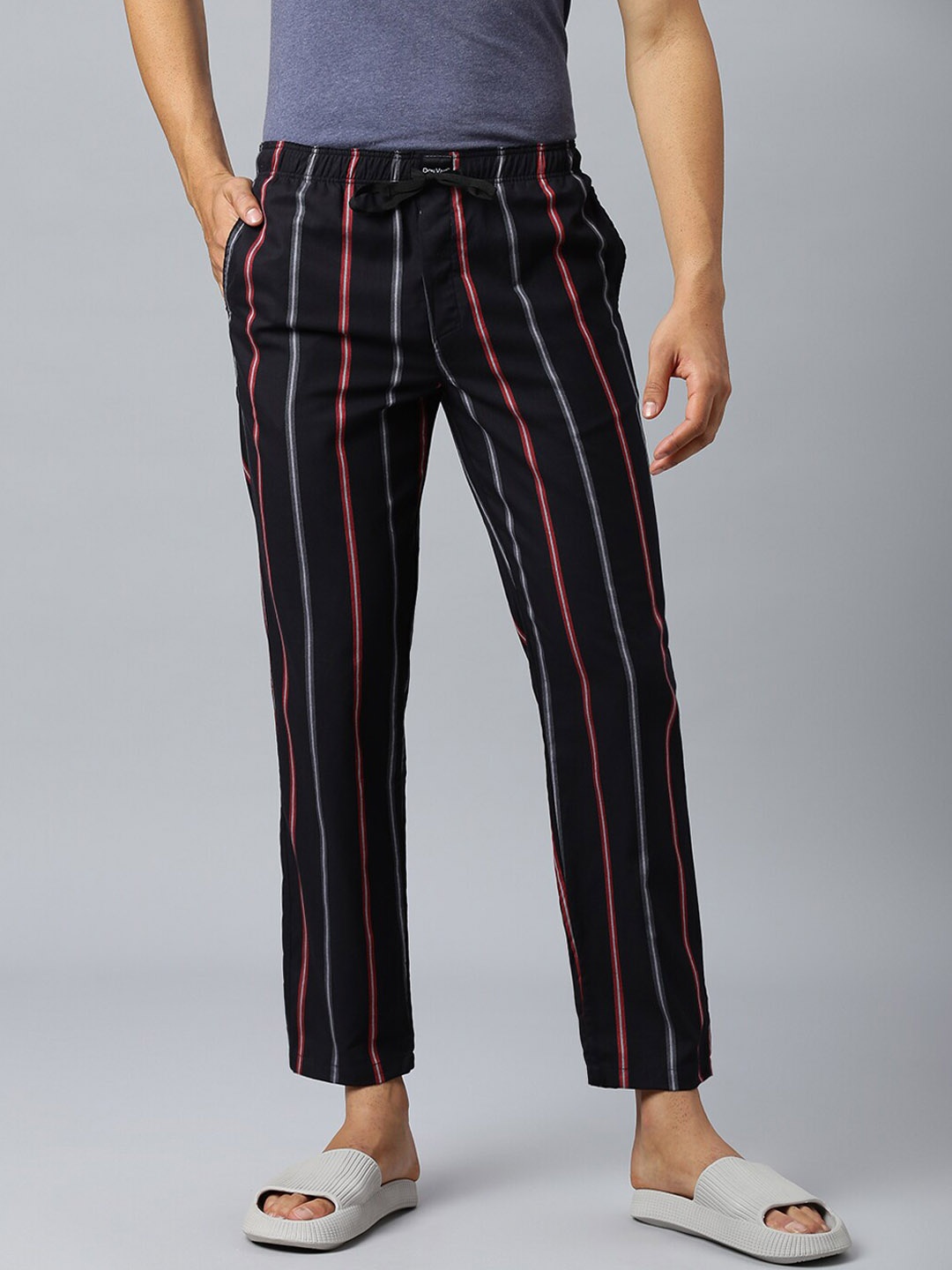

DON VINO Men Mid-Rise Striped Cotton Lounge Pant, Black
