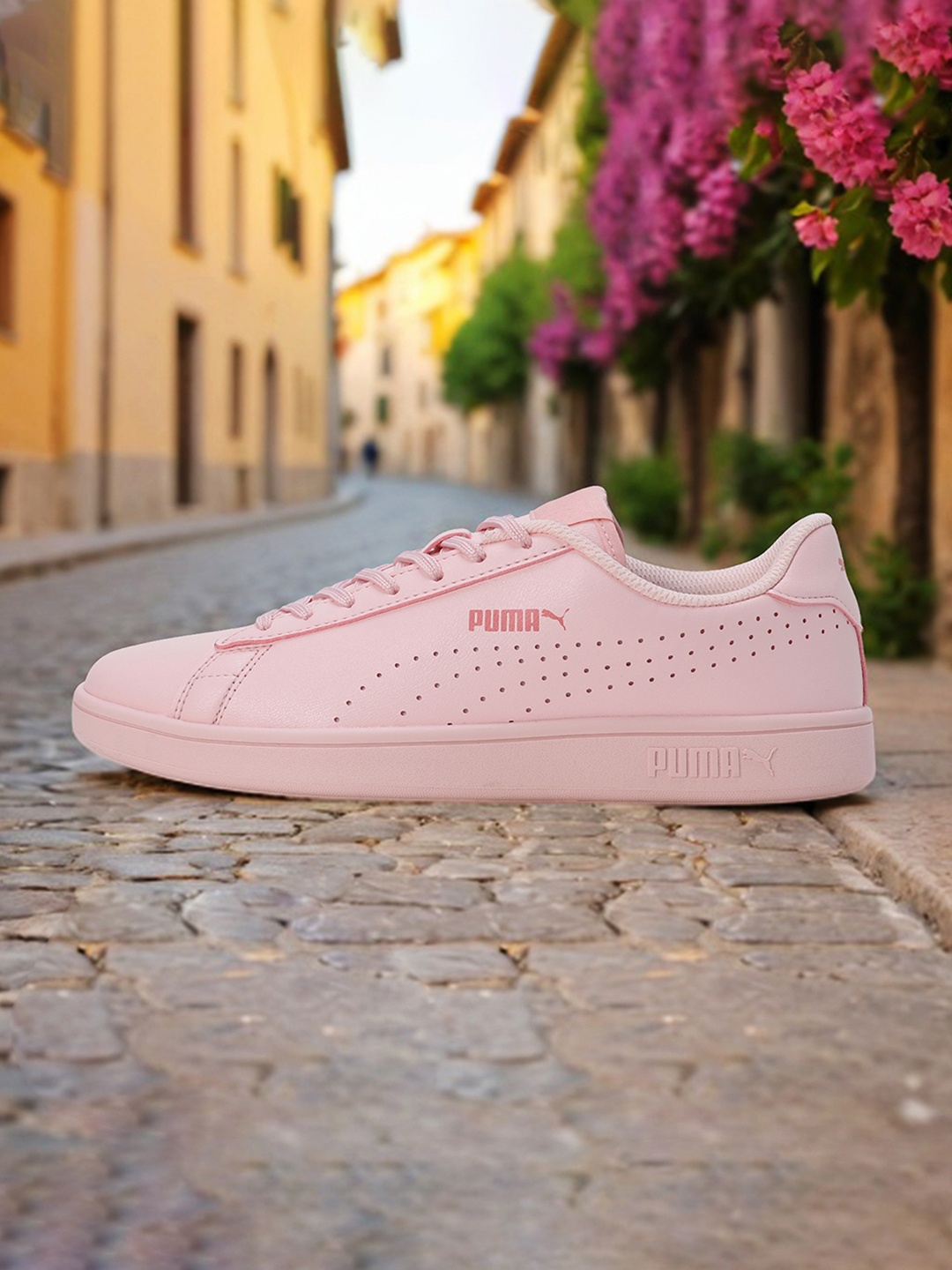 

Puma Women Smasher Sneakers, Pink