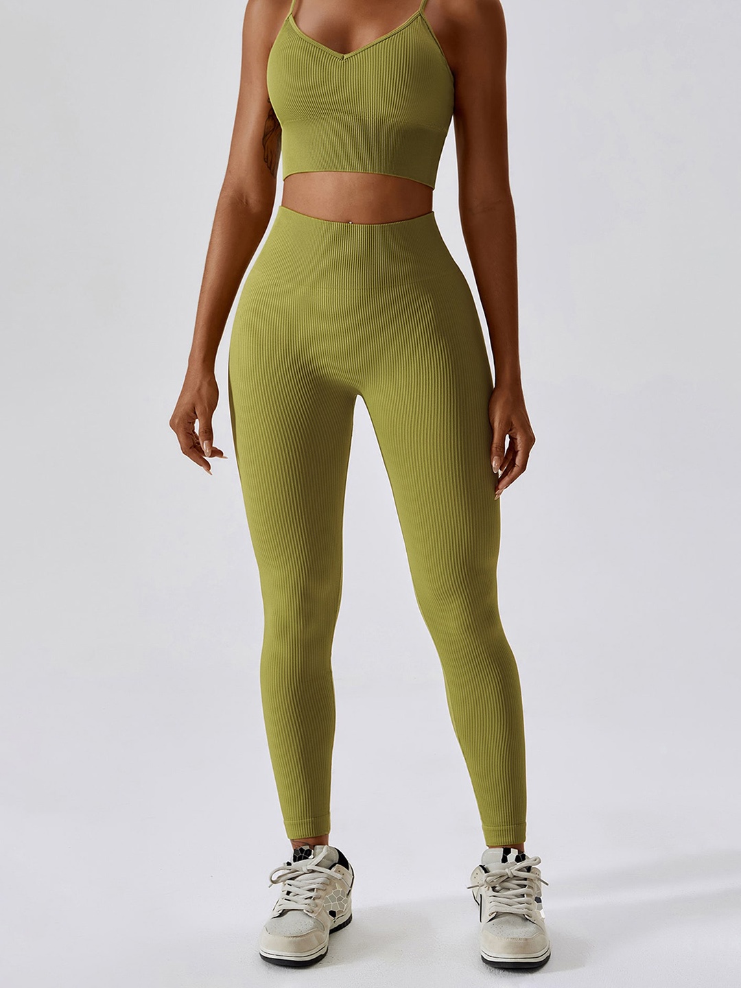 

LULU & SKY Women Slim Fit High-Rise Sports Tights, Green