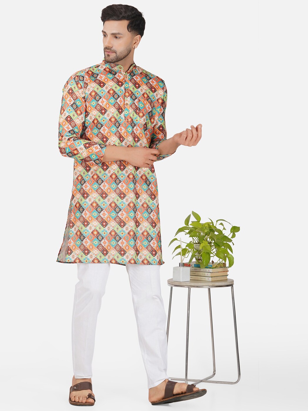

BASE 41 Ethnic Motifs Printed Mandarin Collar Long Sleeves Regular Kurta With Pyjamas, Blue