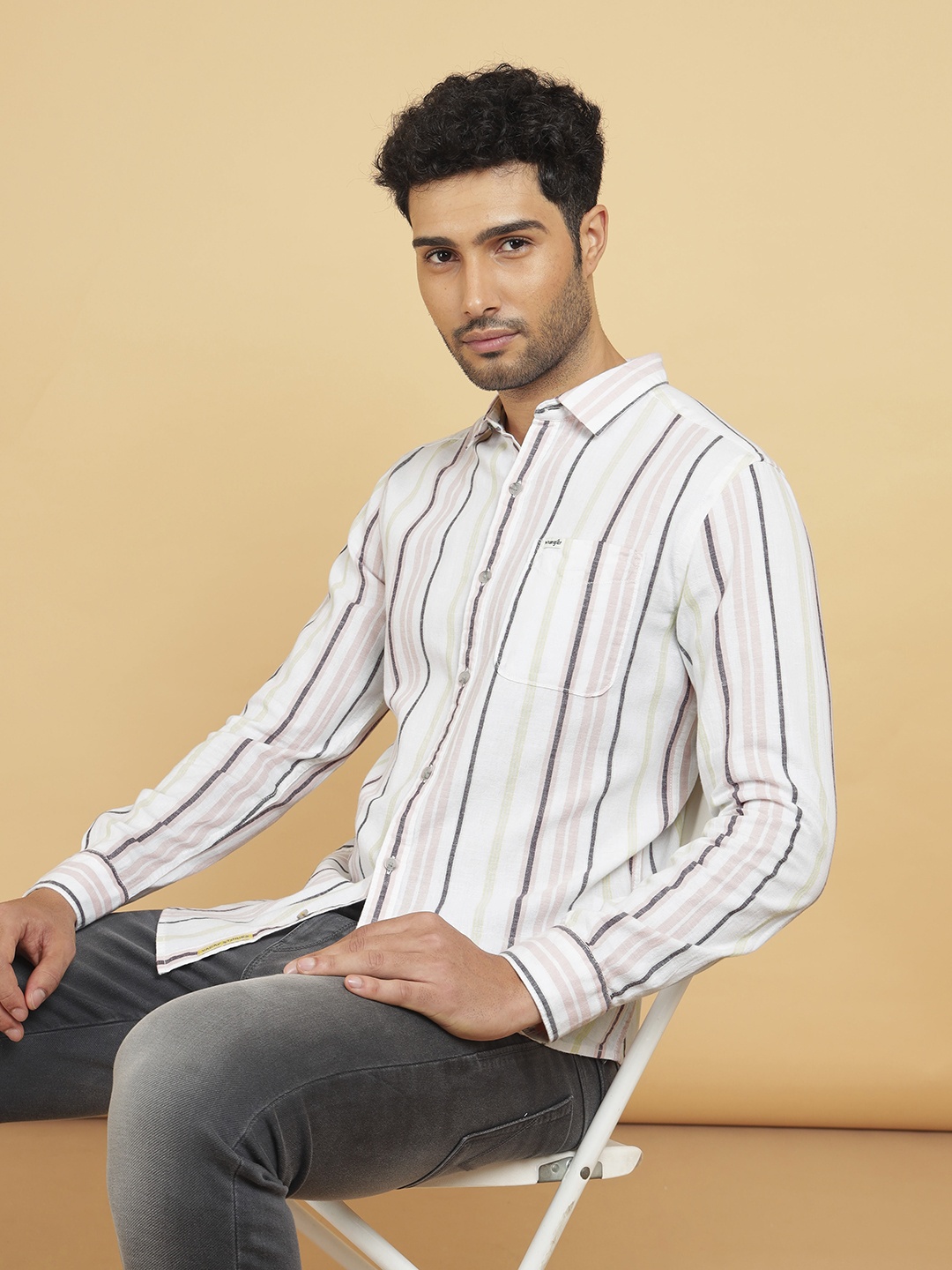 

Wrangler Vertical Striped Cotton & Linen Casual Shirt, Pink