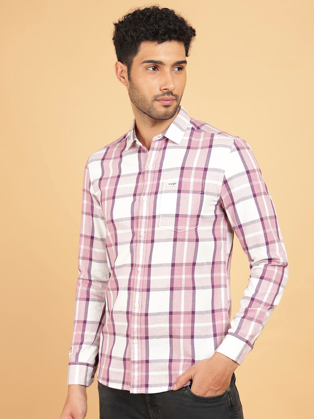 

Wrangler Regular Fit Checked Twill Weave Pure Cotton Casual Shirt, Pink