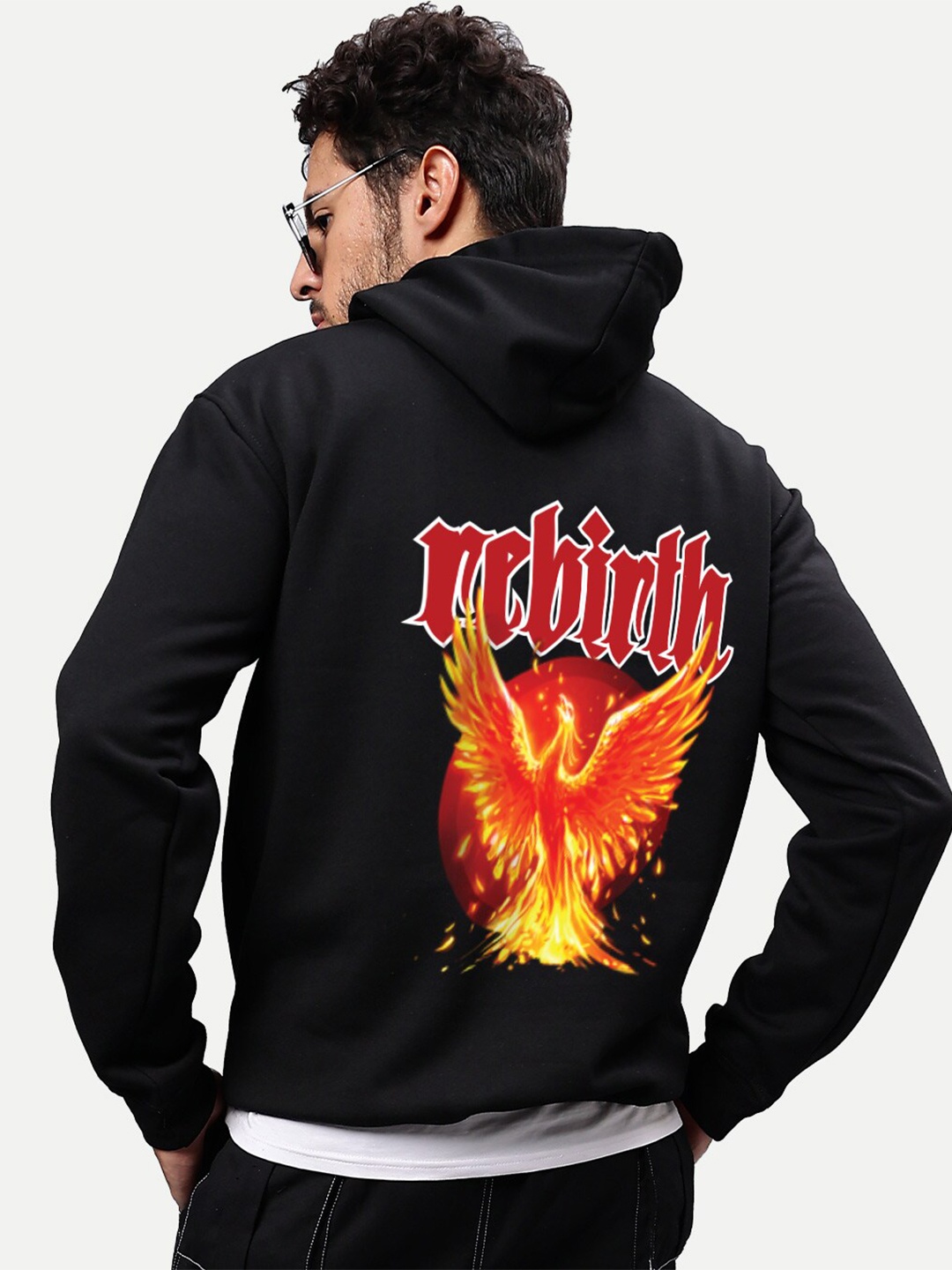 

Mad Over Print Men Typography Printed Hooded Pullover Sweatshirt, Black