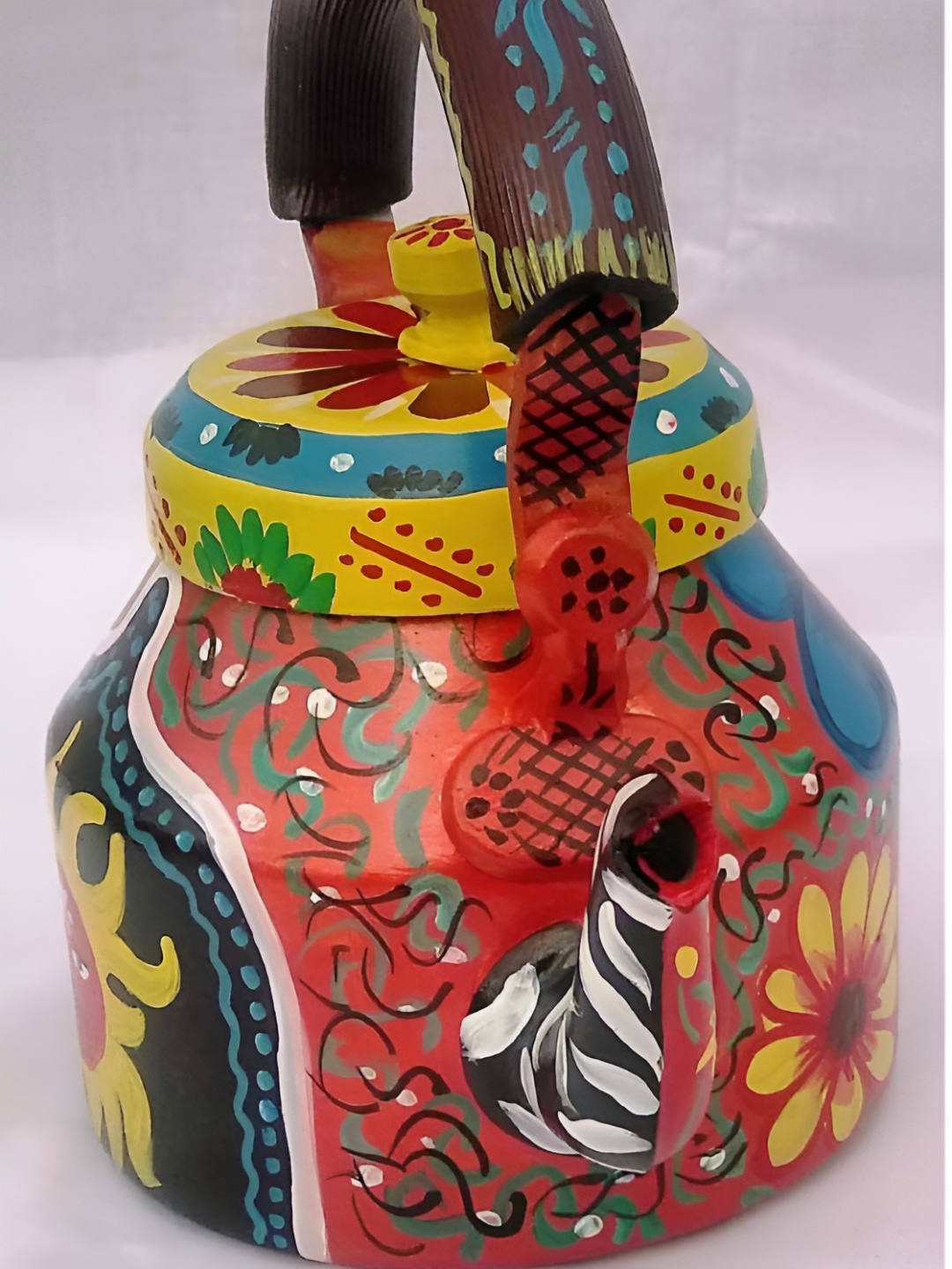 

iHandikart Red & Brown Printed Stainless Steel Glossy Kettle 1L