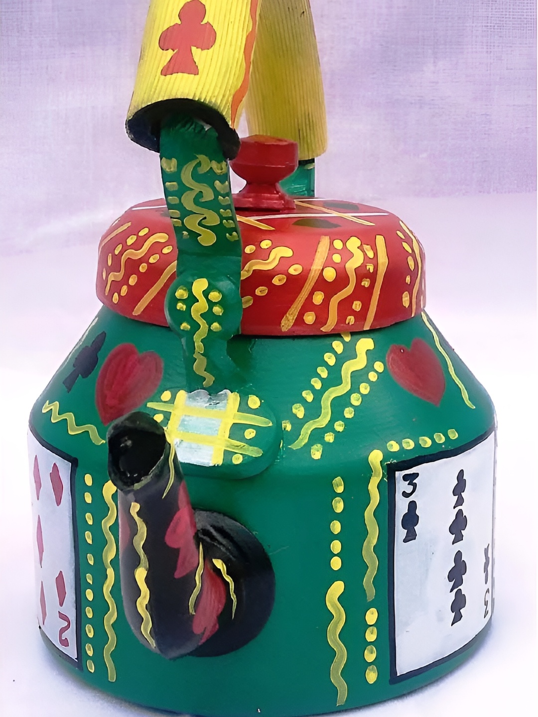 

iHandikart Green & Red Printed Stainless Steel Glossy Kettle 1L