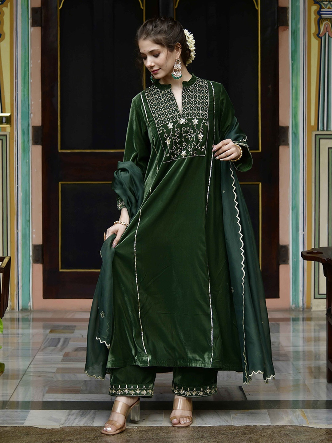 

Lirose Ethnic Motifs Yoke Design Velvet A-Line Kurta & Trousers With Dupatta, Green