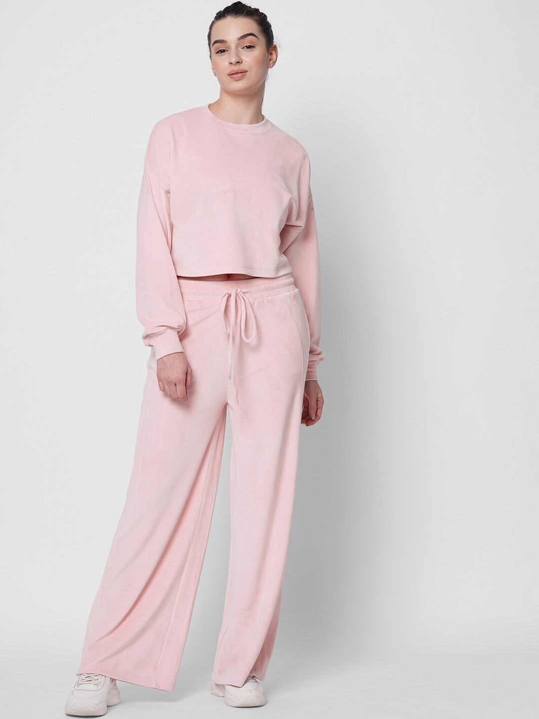 

Fitkin Round-Neck Relaxed-Fit Sweatshirt With Trousers, Pink