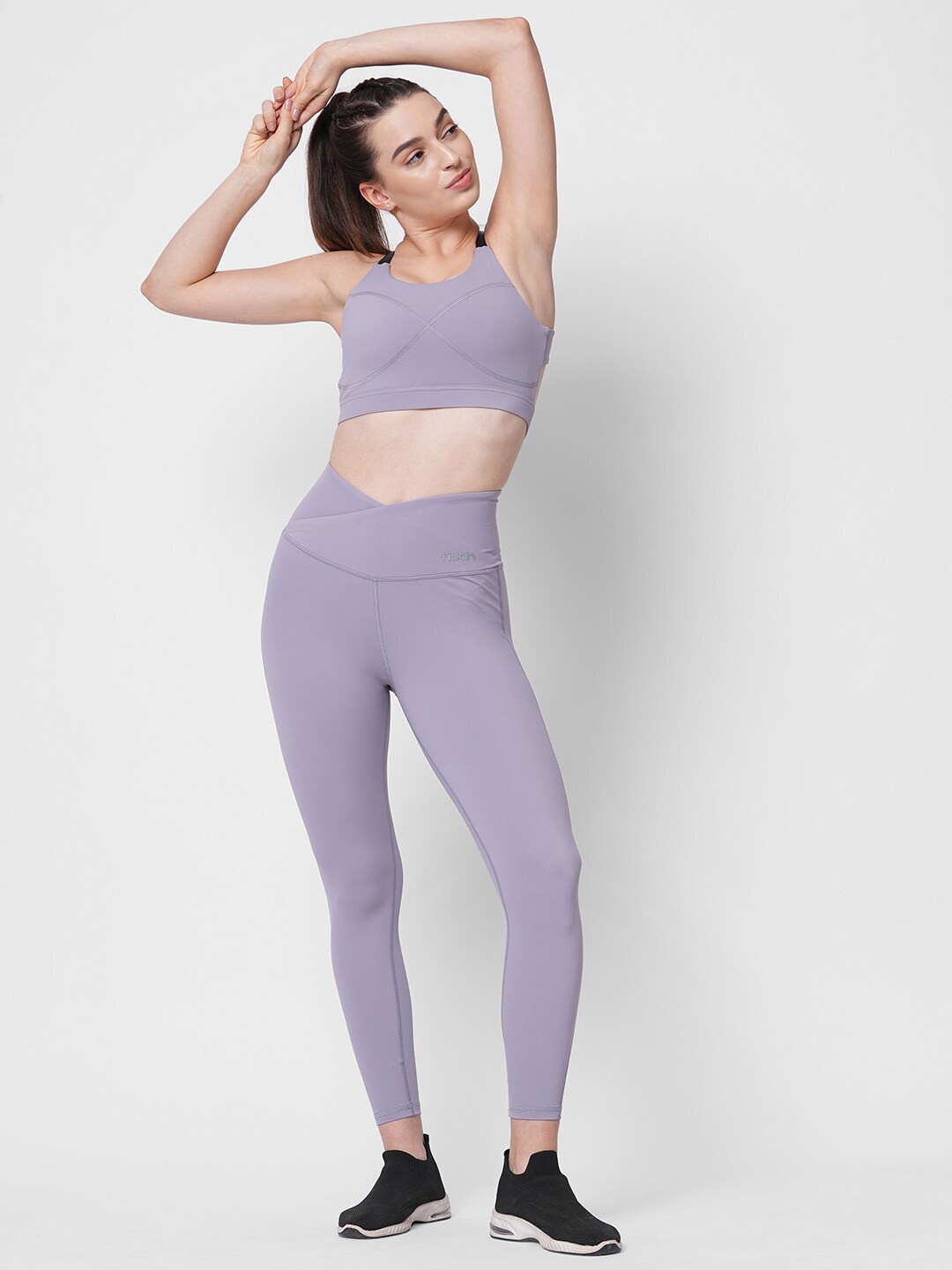 

Fitkin Anti Odour Padded Full Coverage Workout Bra With All Day Comfort, Lavender