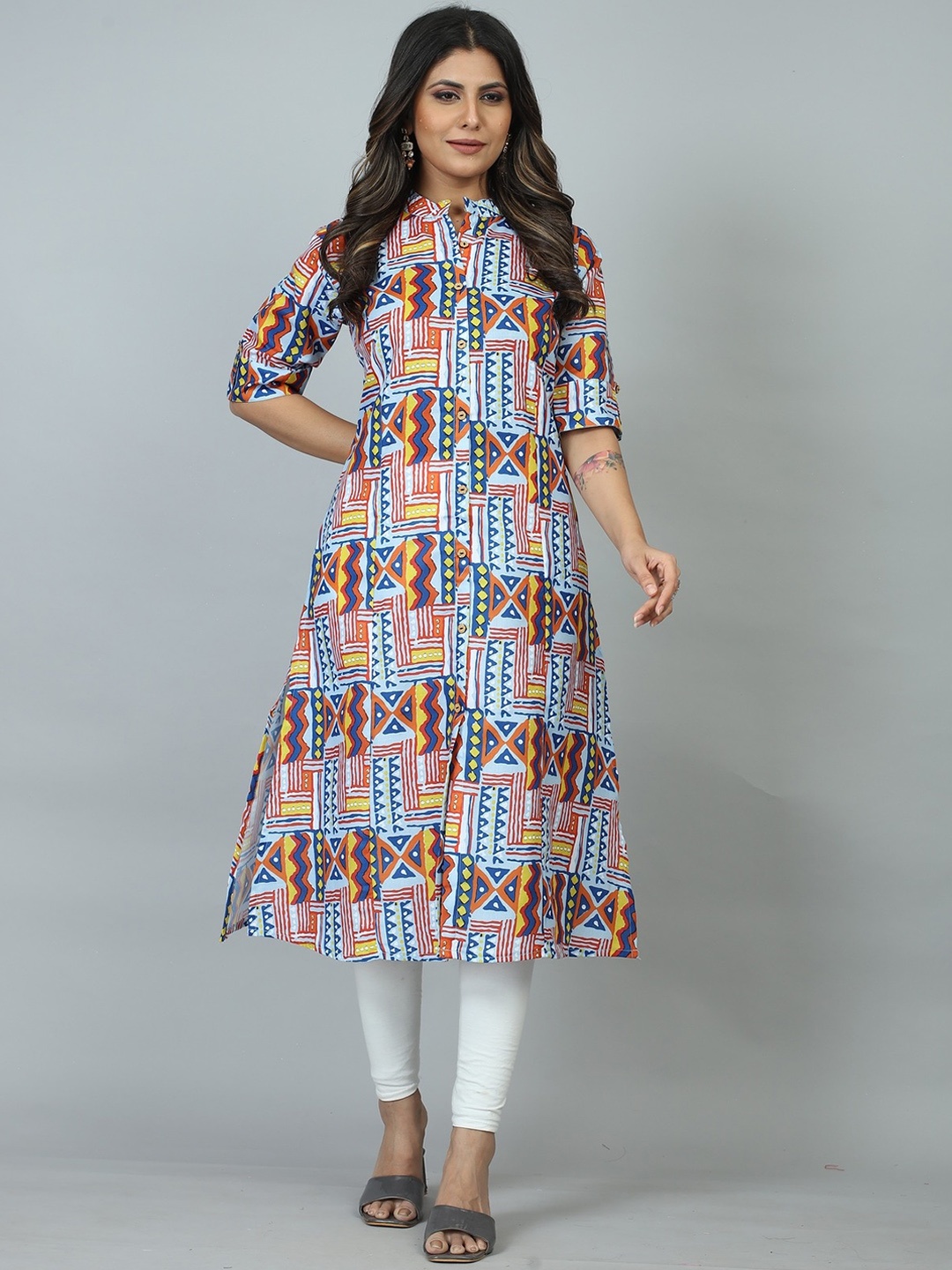 

Yara Creation Abstract Printed Mandarin Collar Roll-Up Sleeves Cotton A-line Kurta, Blue